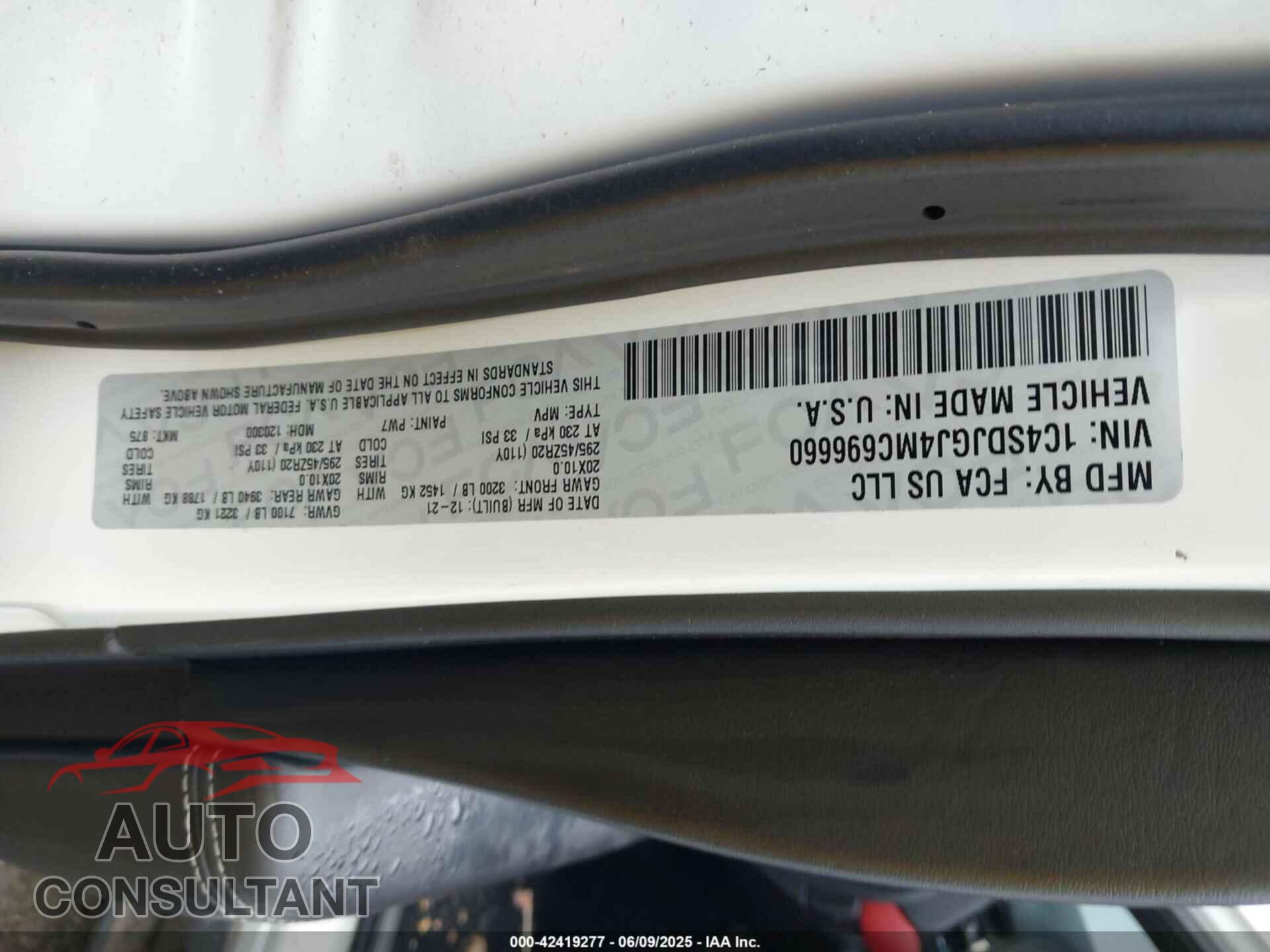 DODGE DURANGO 2021 - 1C4SDJGJ4MC696660
