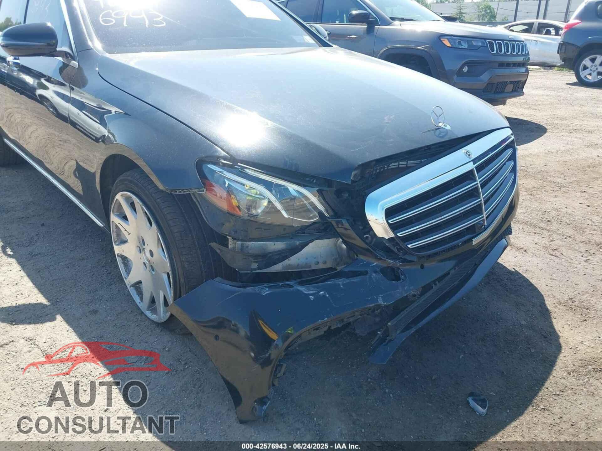 MERCEDES-BENZ E 300 2017 - WDDZF4KB5HA181216