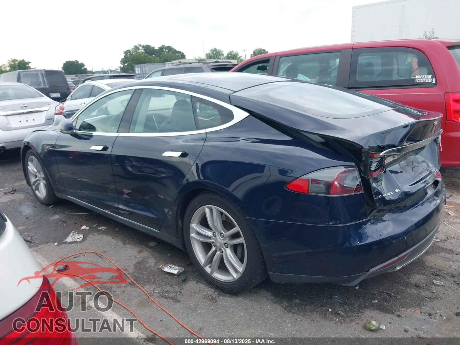 TESLA MODEL S 2013 - 5YJSA1CN7DFP06683