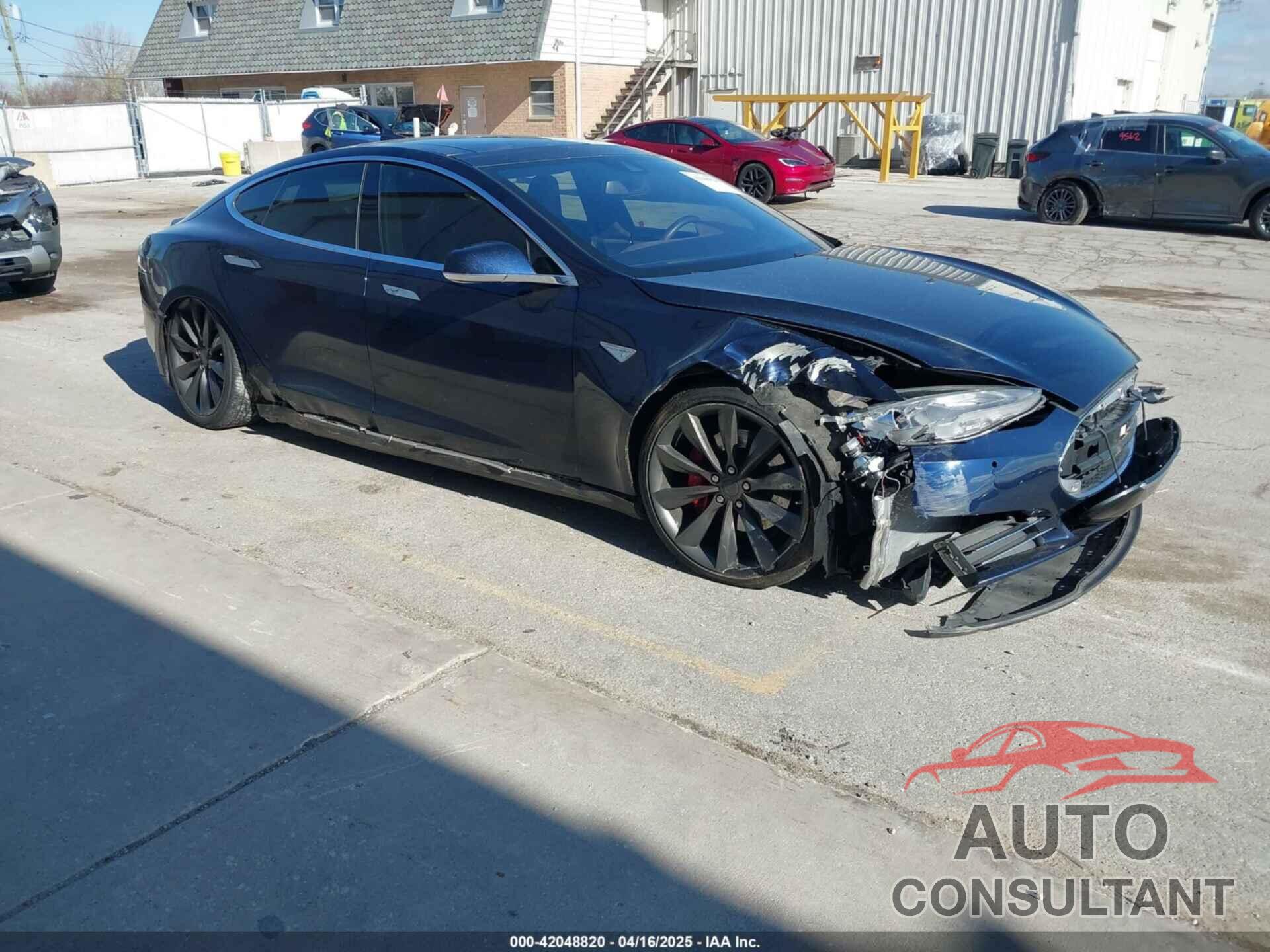 TESLA MODEL S 2014 - 5YJSA1H28EFP62650