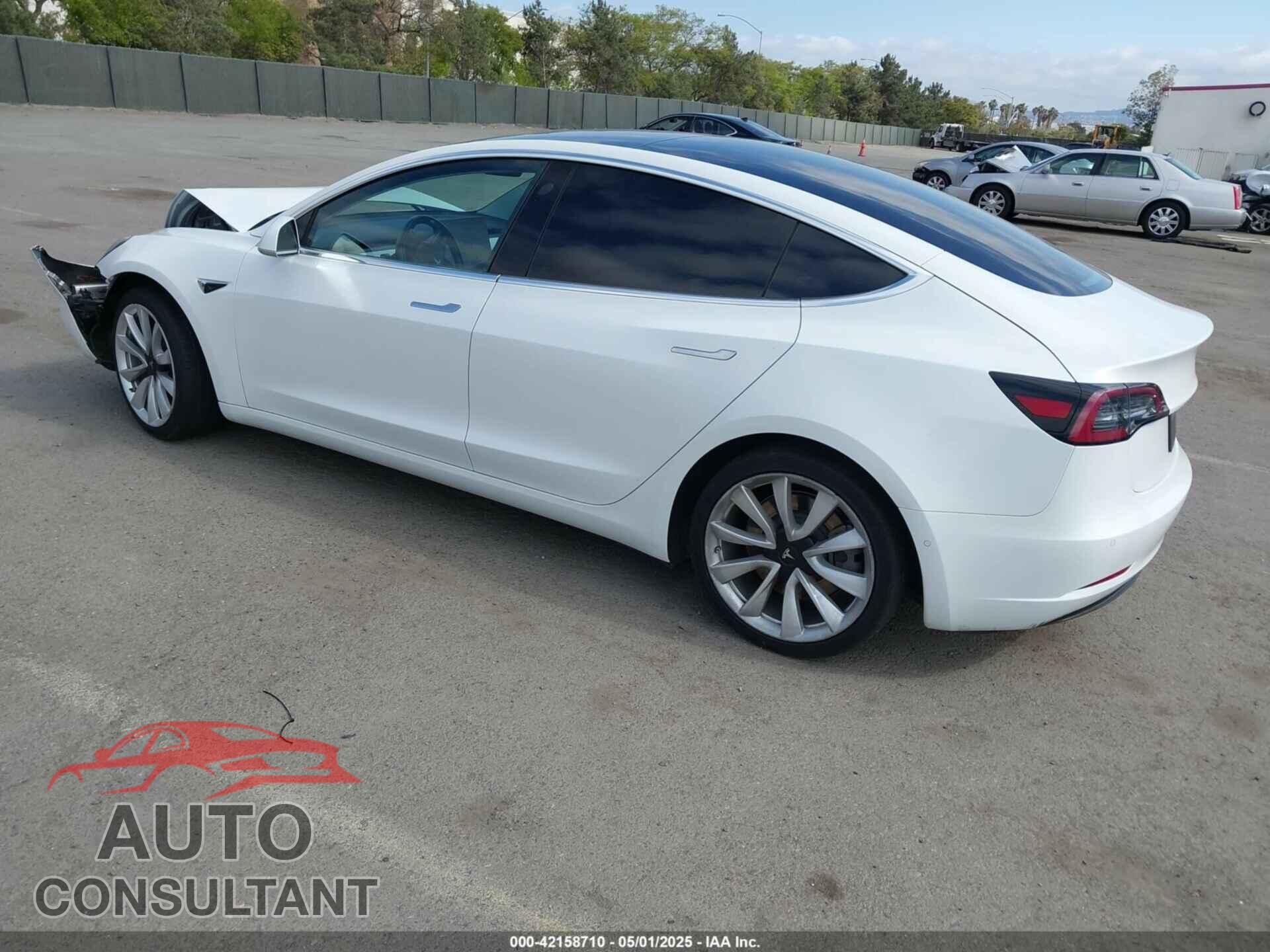 TESLA MODEL 3 2019 - 5YJ3E1EA0KF419427