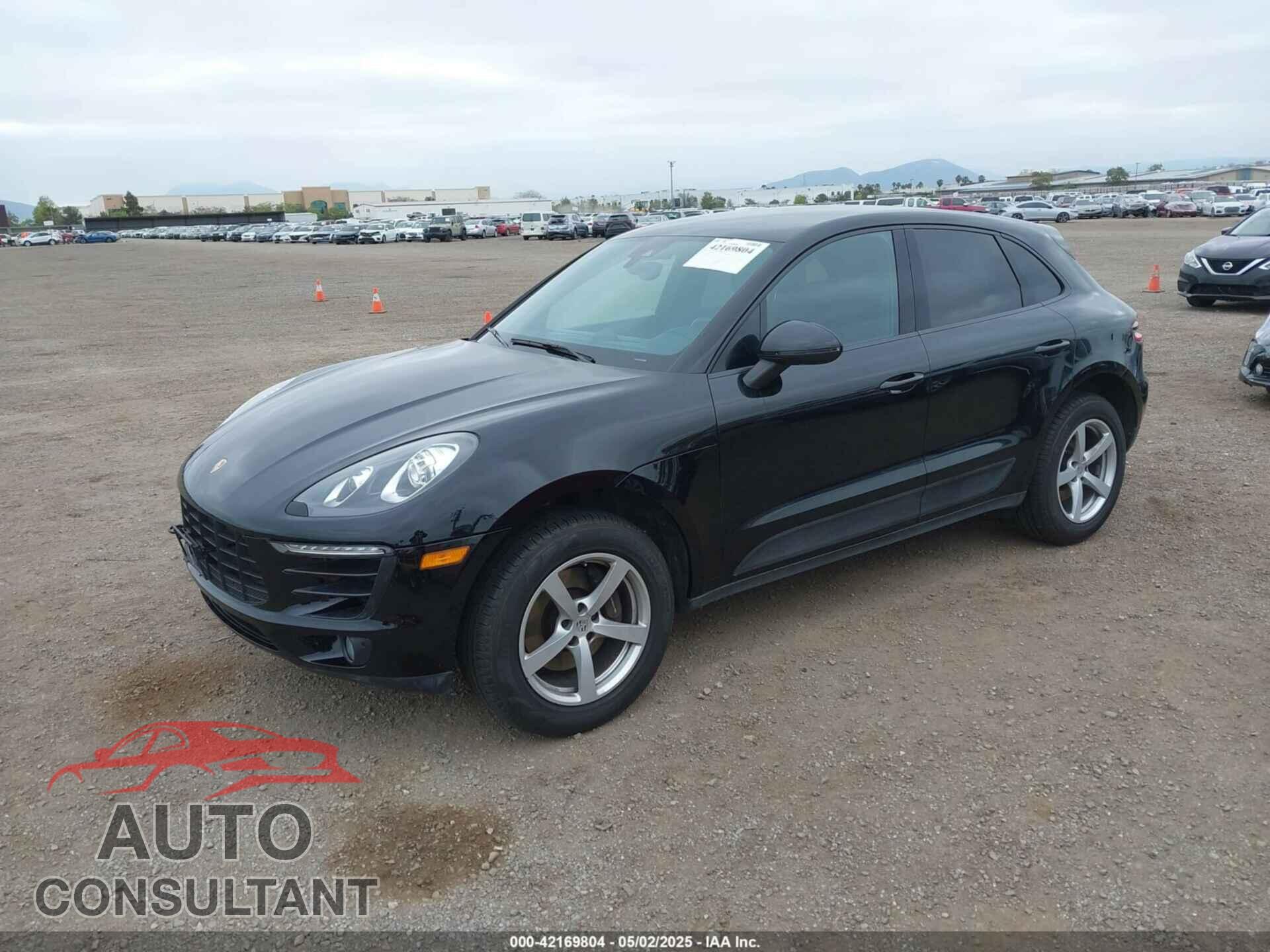 PORSCHE MACAN 2017 - WP1AA2A58HLB82465