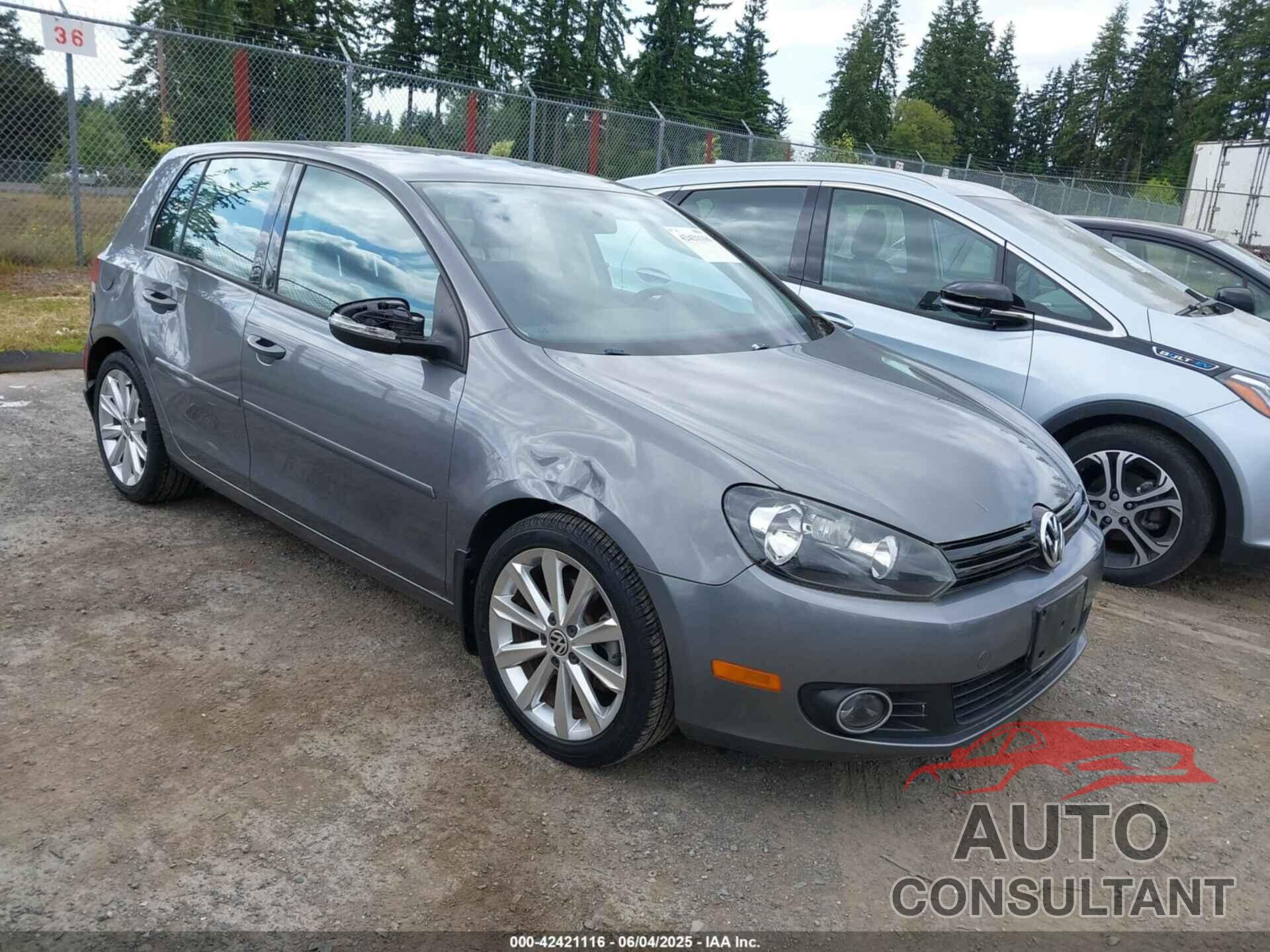 VOLKSWAGEN GOLF 2012 - WVWNM7AJ8CW139028