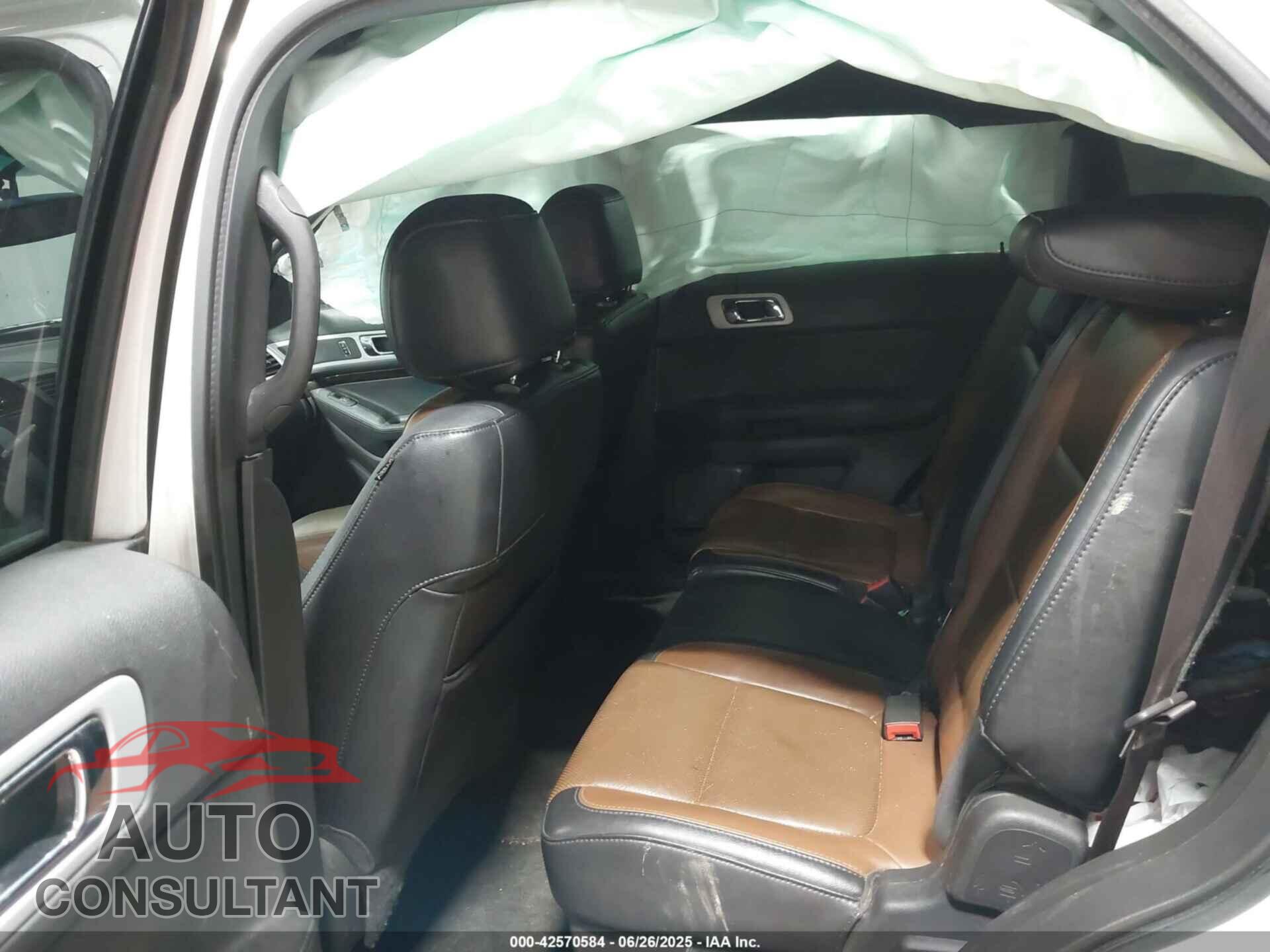 FORD EXPLORER 2012 - 1FMHK8F81CGB02147