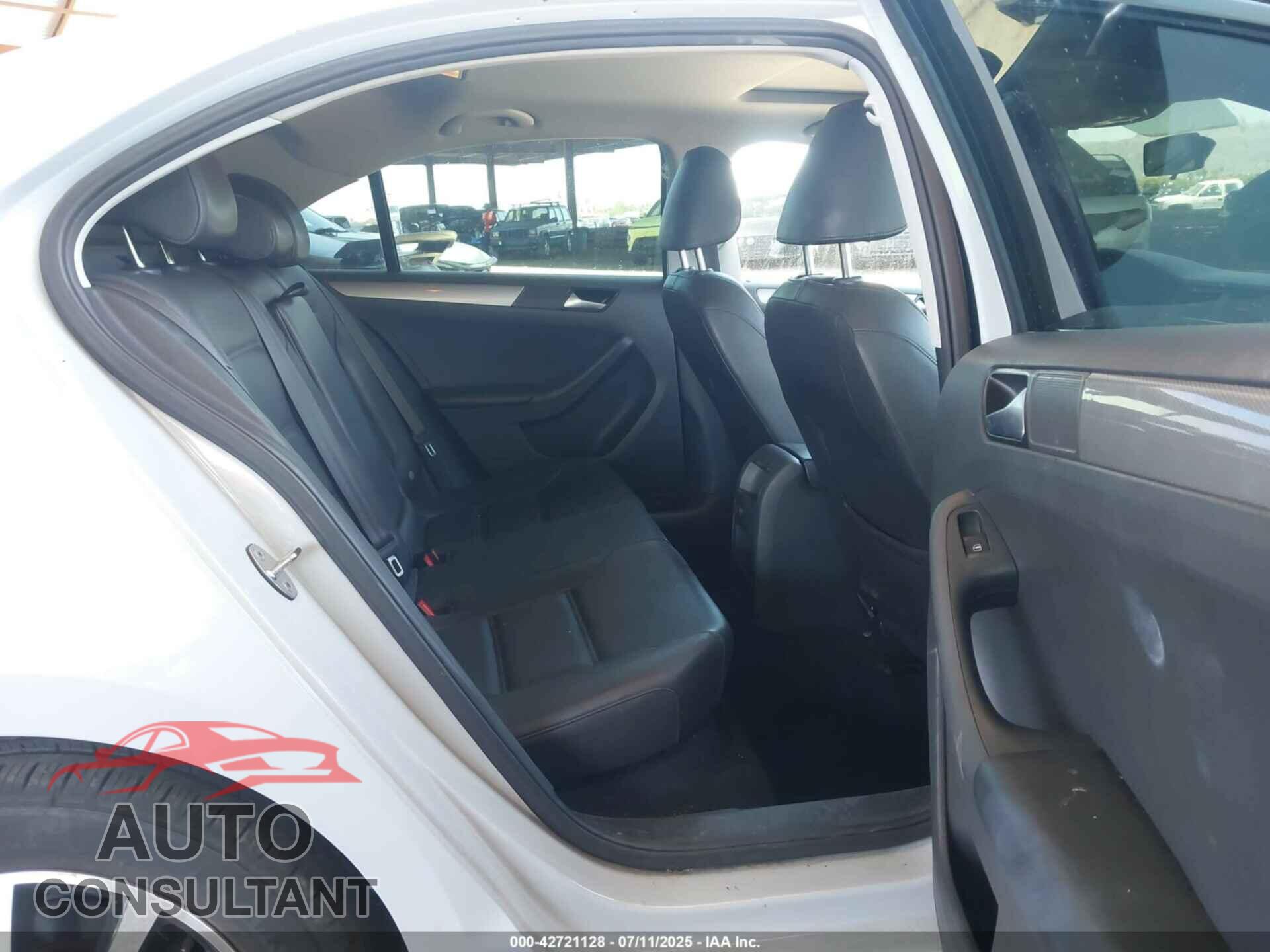 VOLKSWAGEN JETTA 2017 - 3VWDB7AJ9HM286612