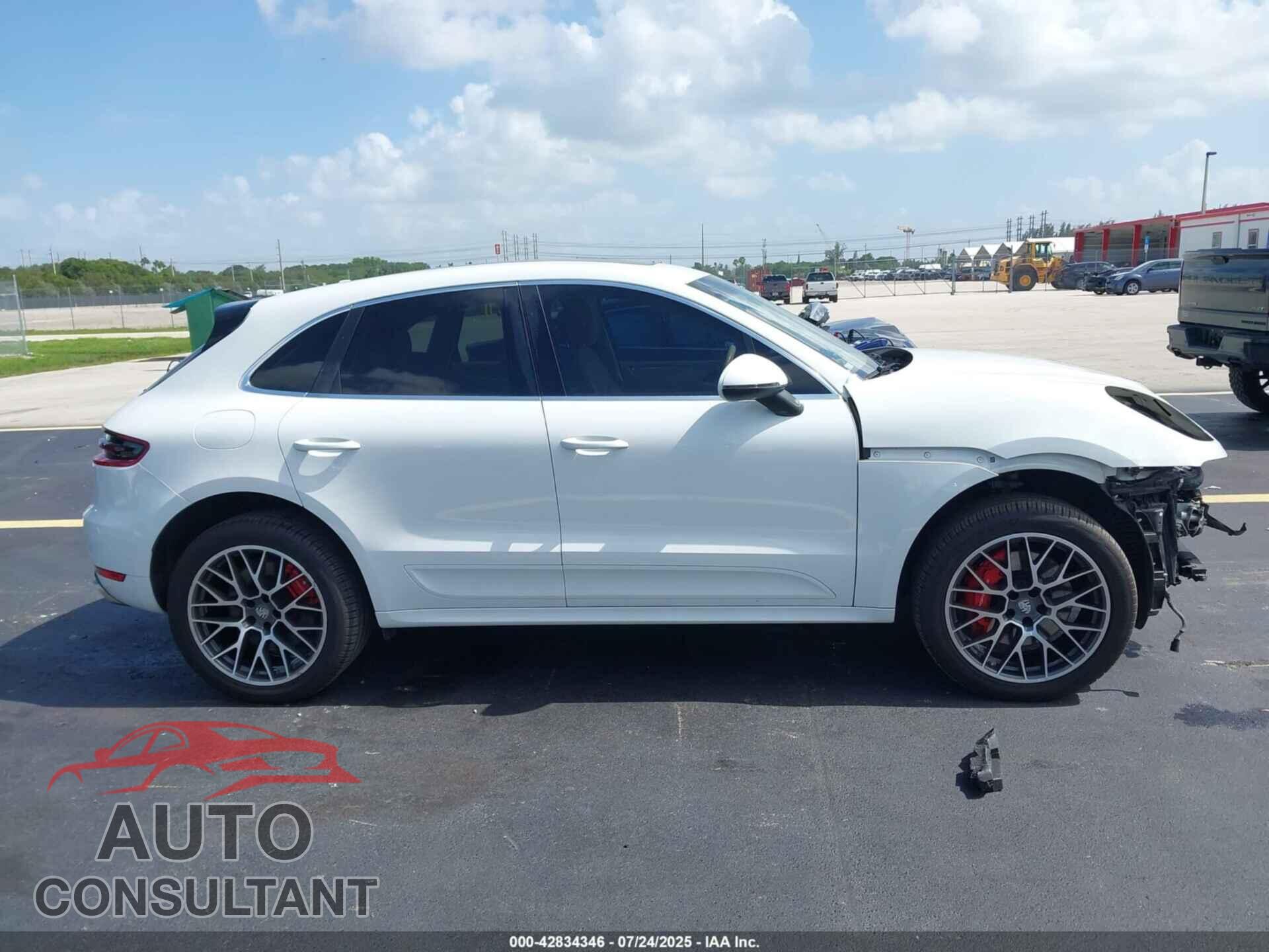 PORSCHE MACAN 2015 - WP1AF2A56FLB91406
