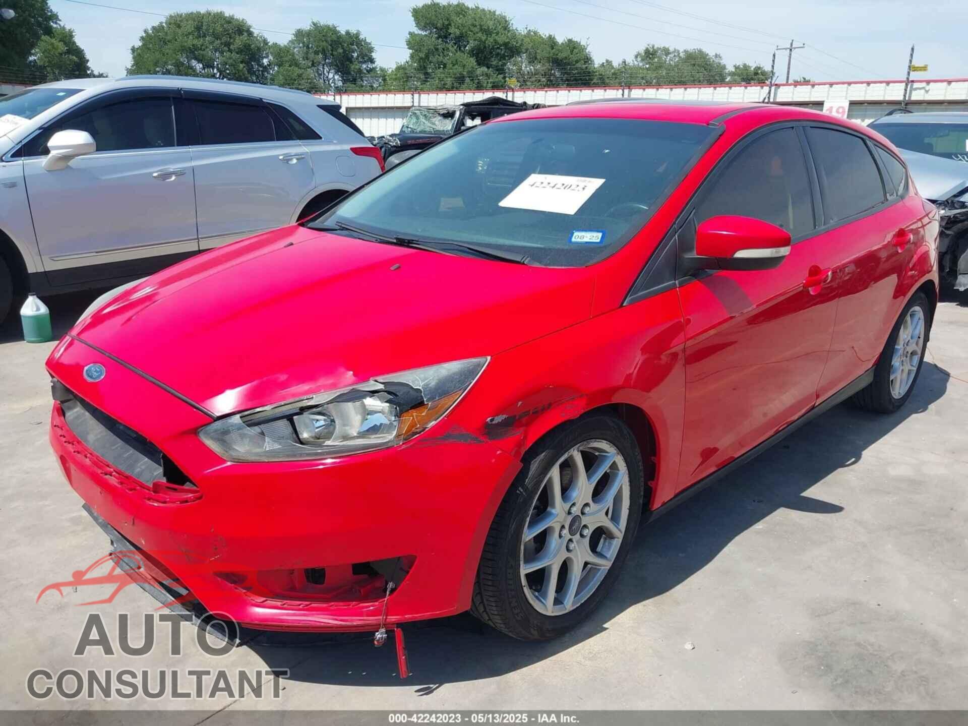 FORD FOCUS 2015 - 1FADP3K29FL347739