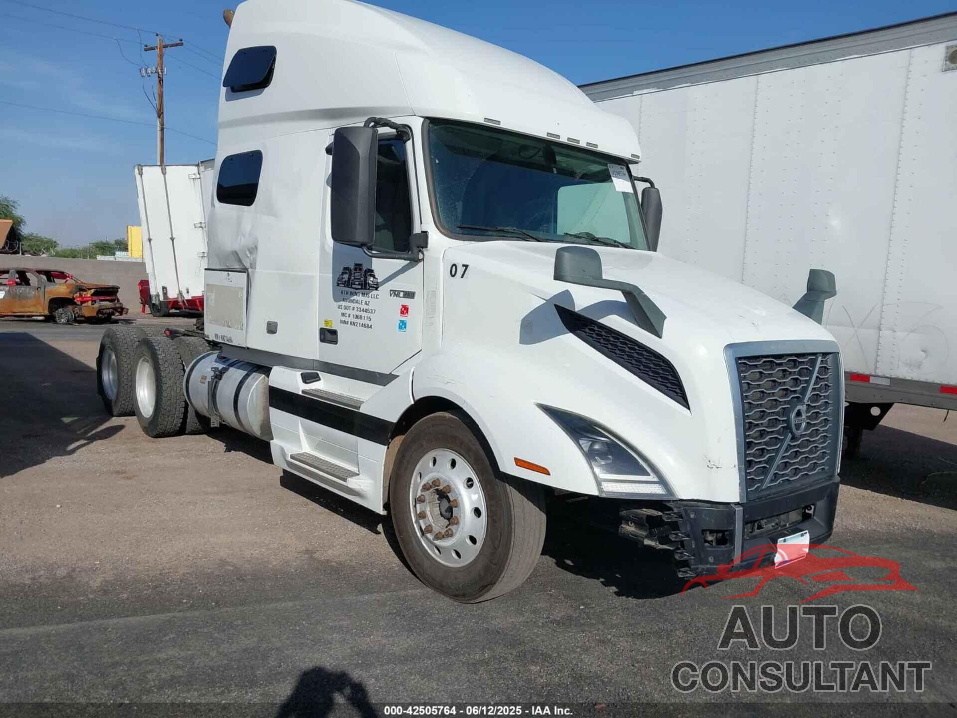 VOLVO VNL 2019 - 4V4NC9EH3KN214684