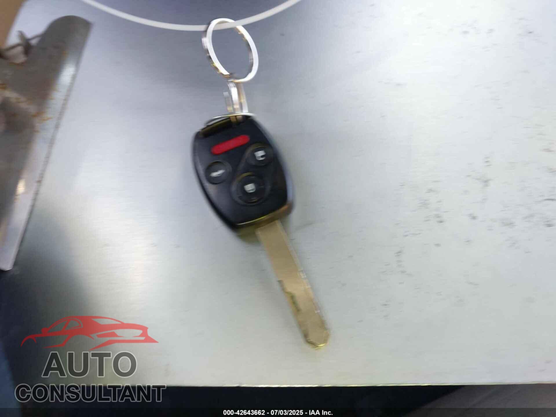 HONDA PILOT 2011 - 5FNYF3H50BB033121