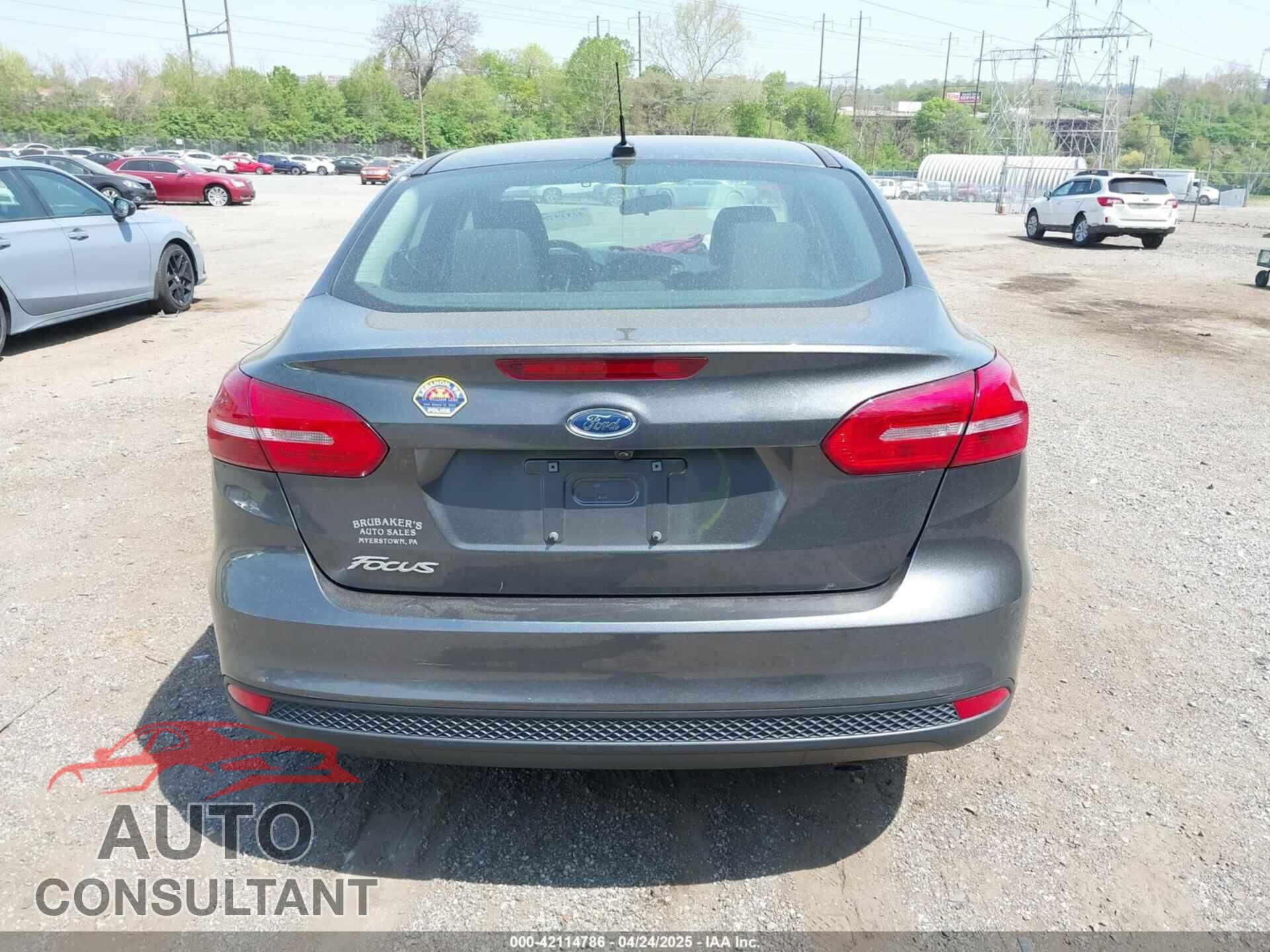 FORD FOCUS 2016 - 1FADP3E23GL400982