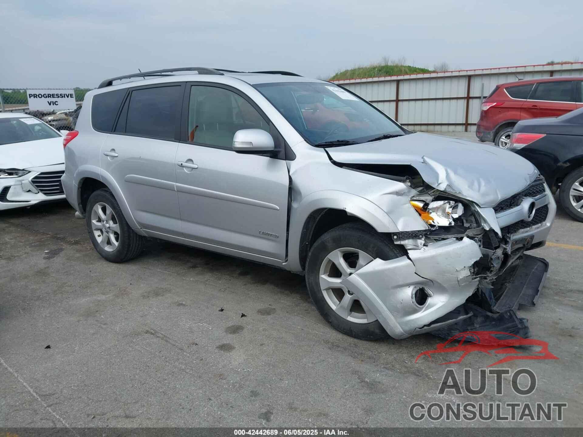 TOYOTA RAV4 2012 - JTMDF4DVXC5050988