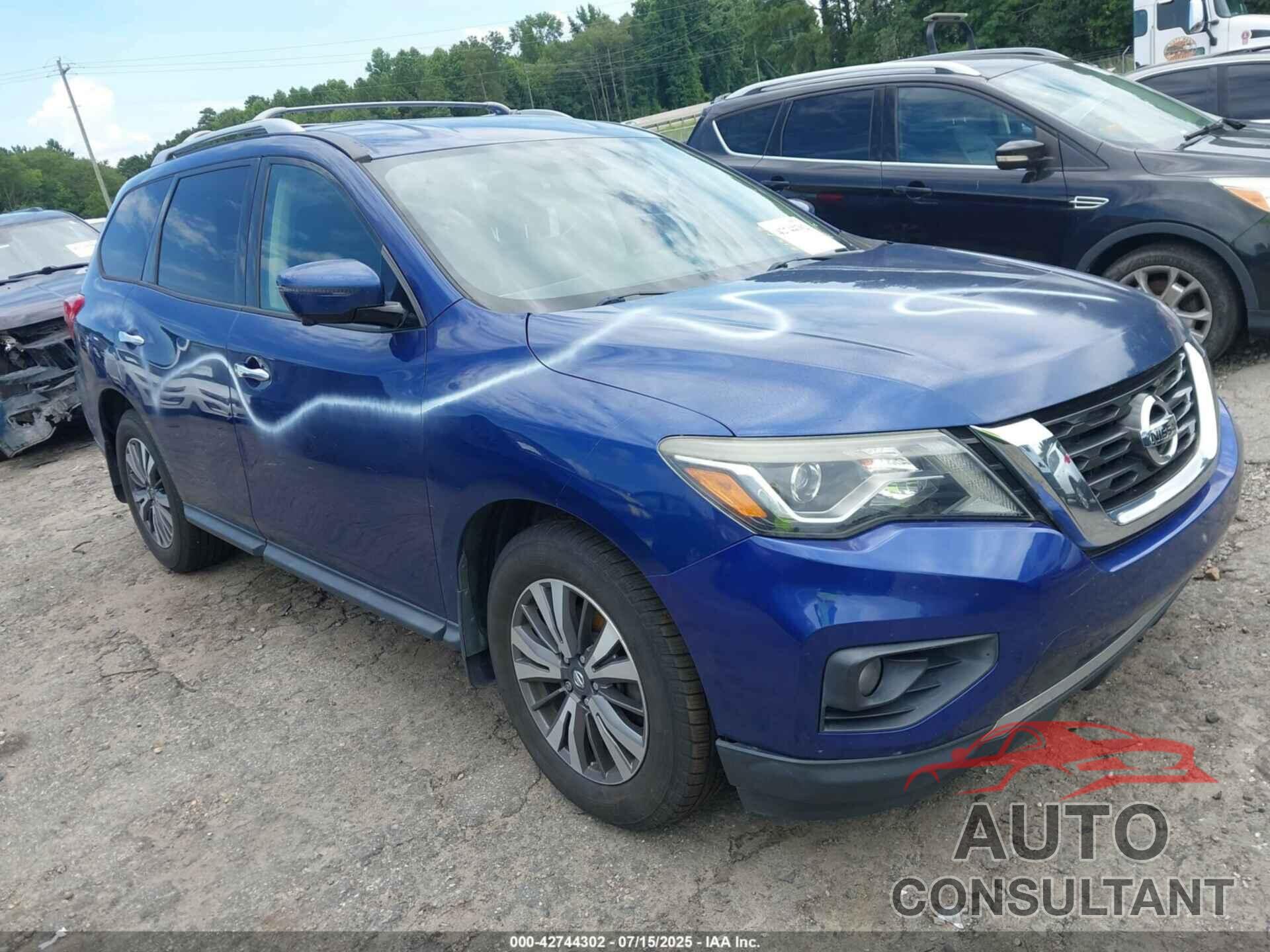 NISSAN PATHFINDER 2017 - 5N1DR2MN9HC643350