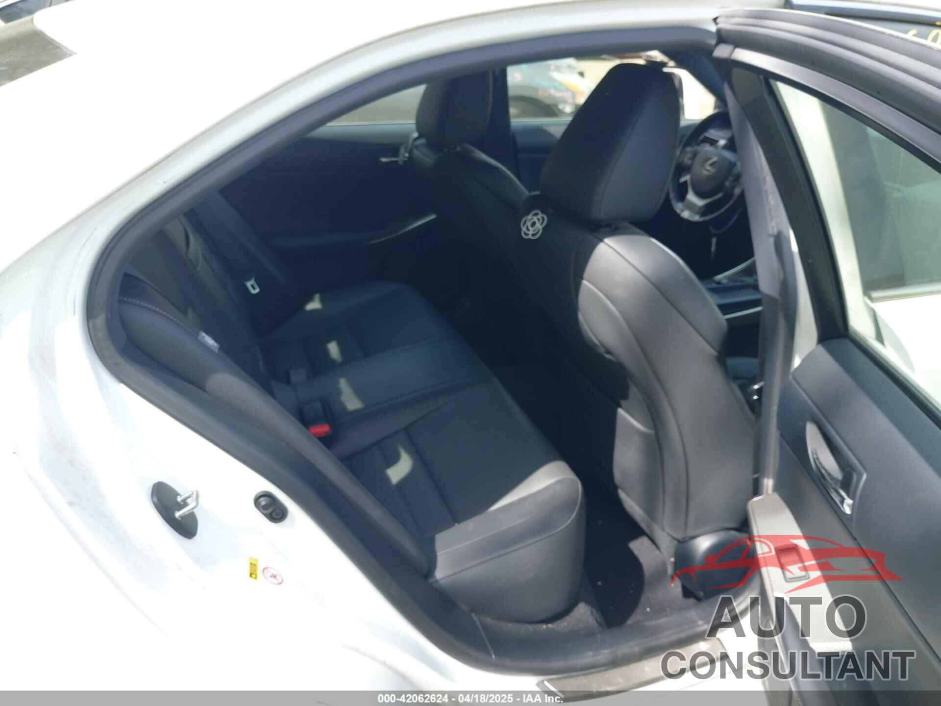 LEXUS IS 300 2016 - JTHCM1D21G5013662