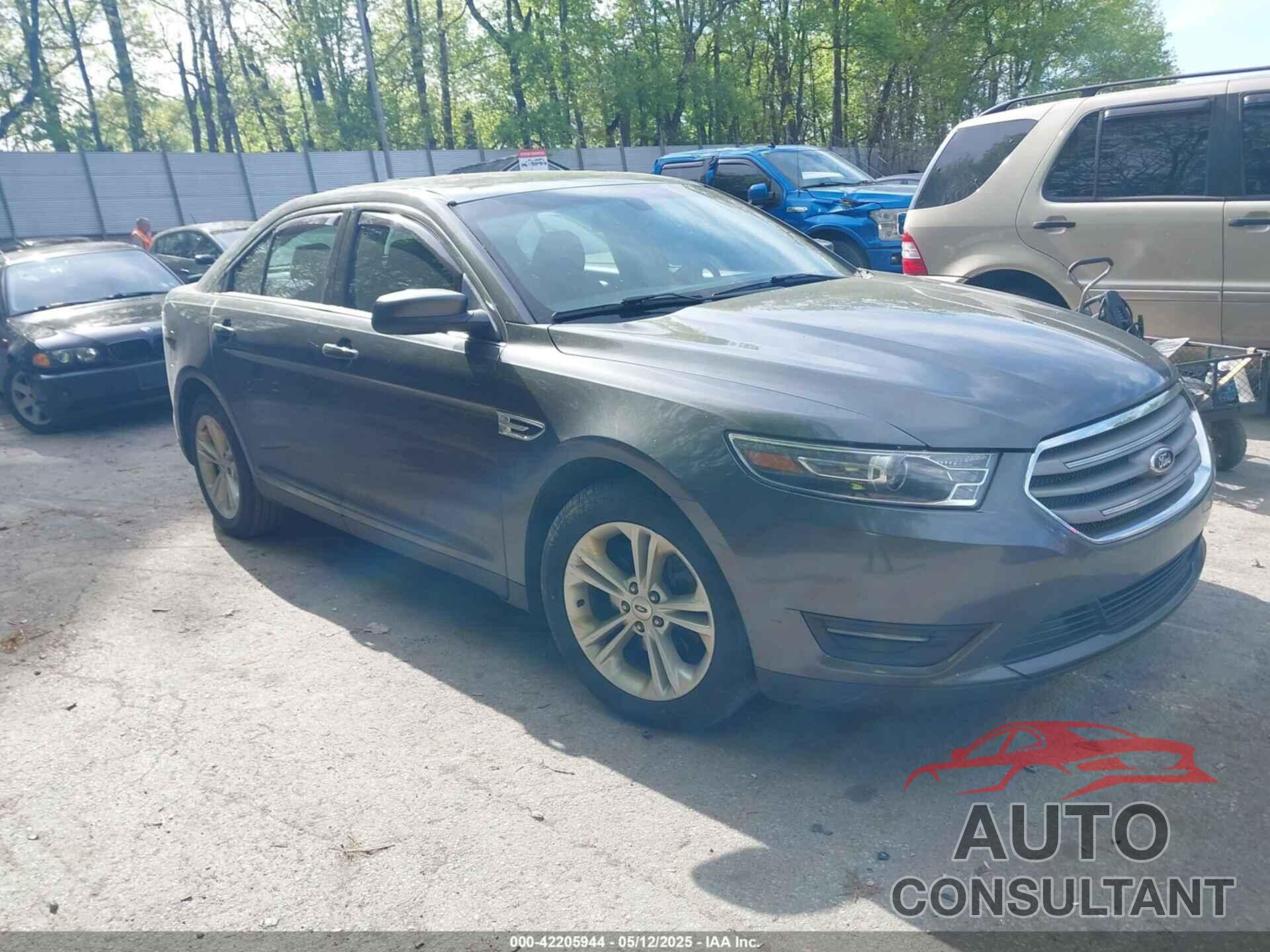 FORD TAURUS 2016 - 1FAHP2E89GG125627
