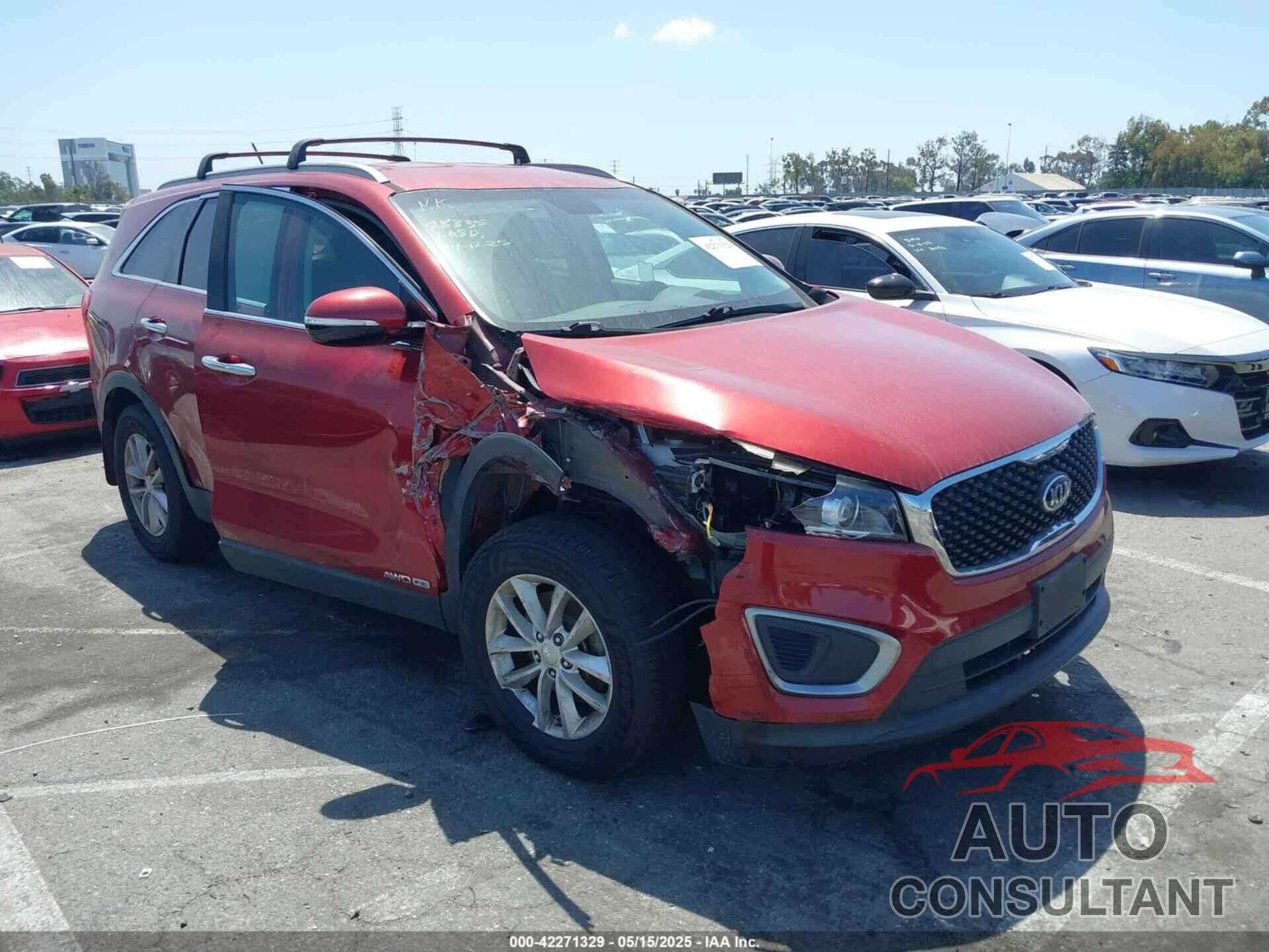KIA SORENTO 2017 - 5XYPGDA55HG203645