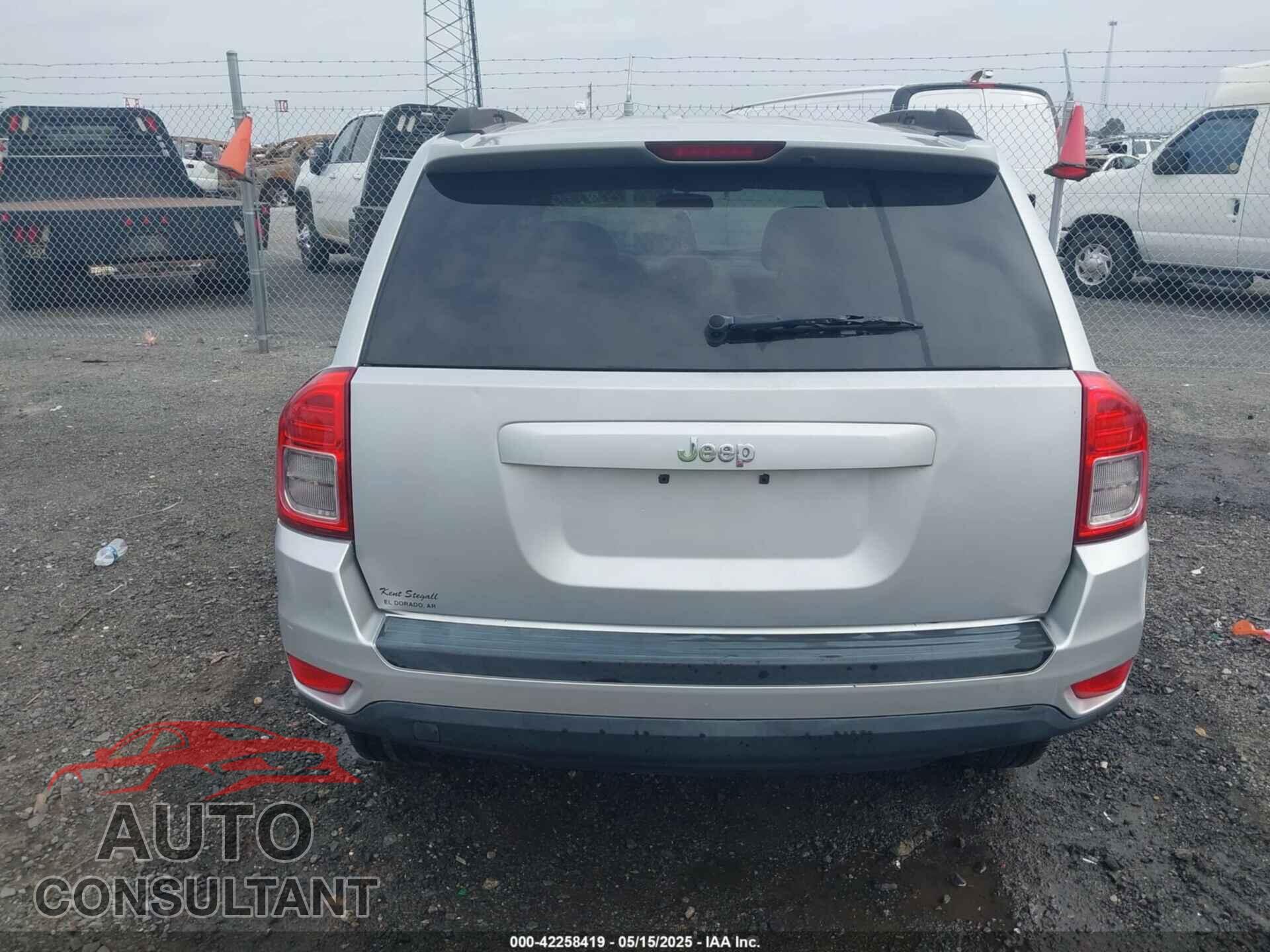 JEEP COMPASS 2011 - 1J4NT1FA5BD155569