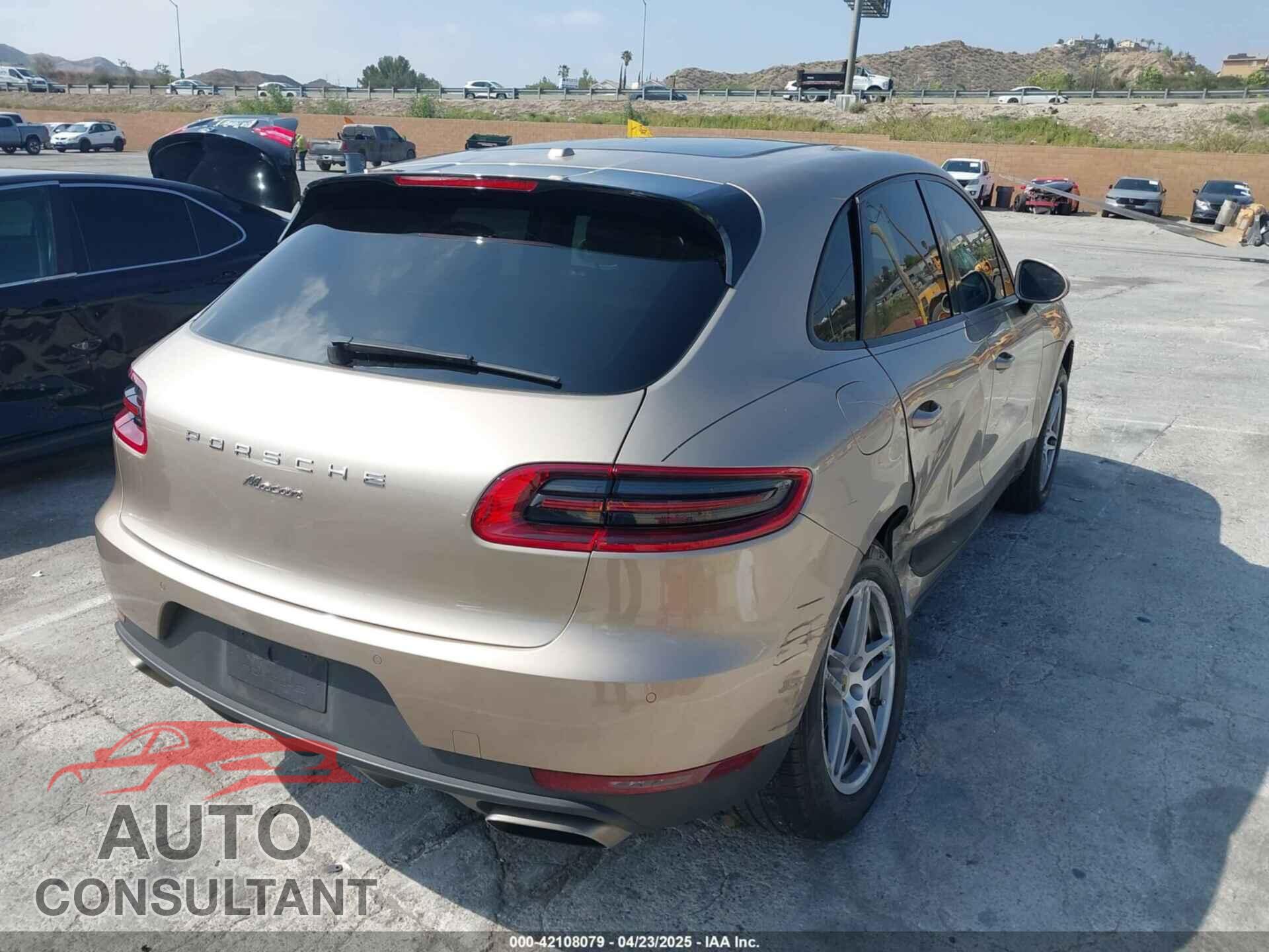 PORSCHE MACAN 2018 - WP1AA2A55JLB04330