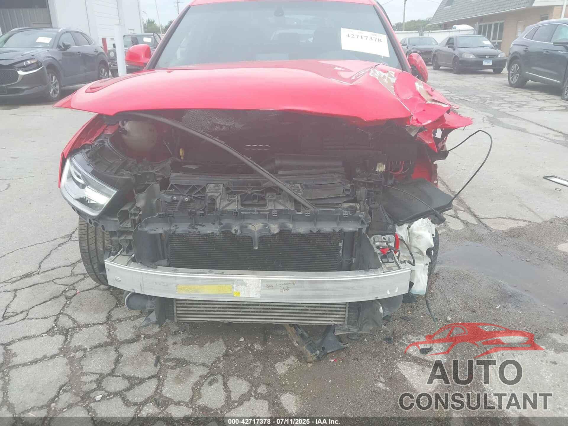 AUDI Q3 2018 - WA1BCCFS9JR025027