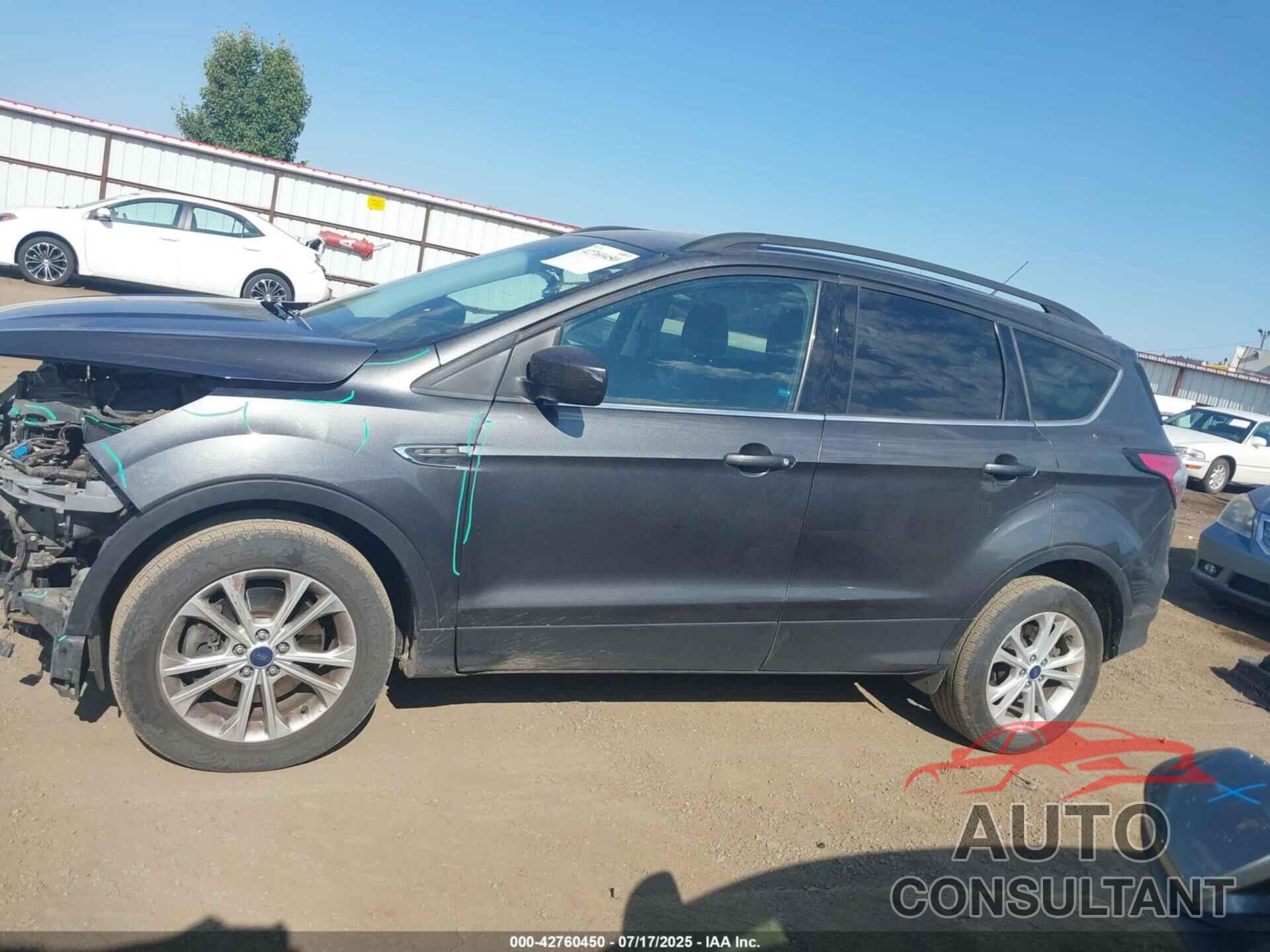 FORD ESCAPE 2017 - 1FMCU9GD6HUD21992