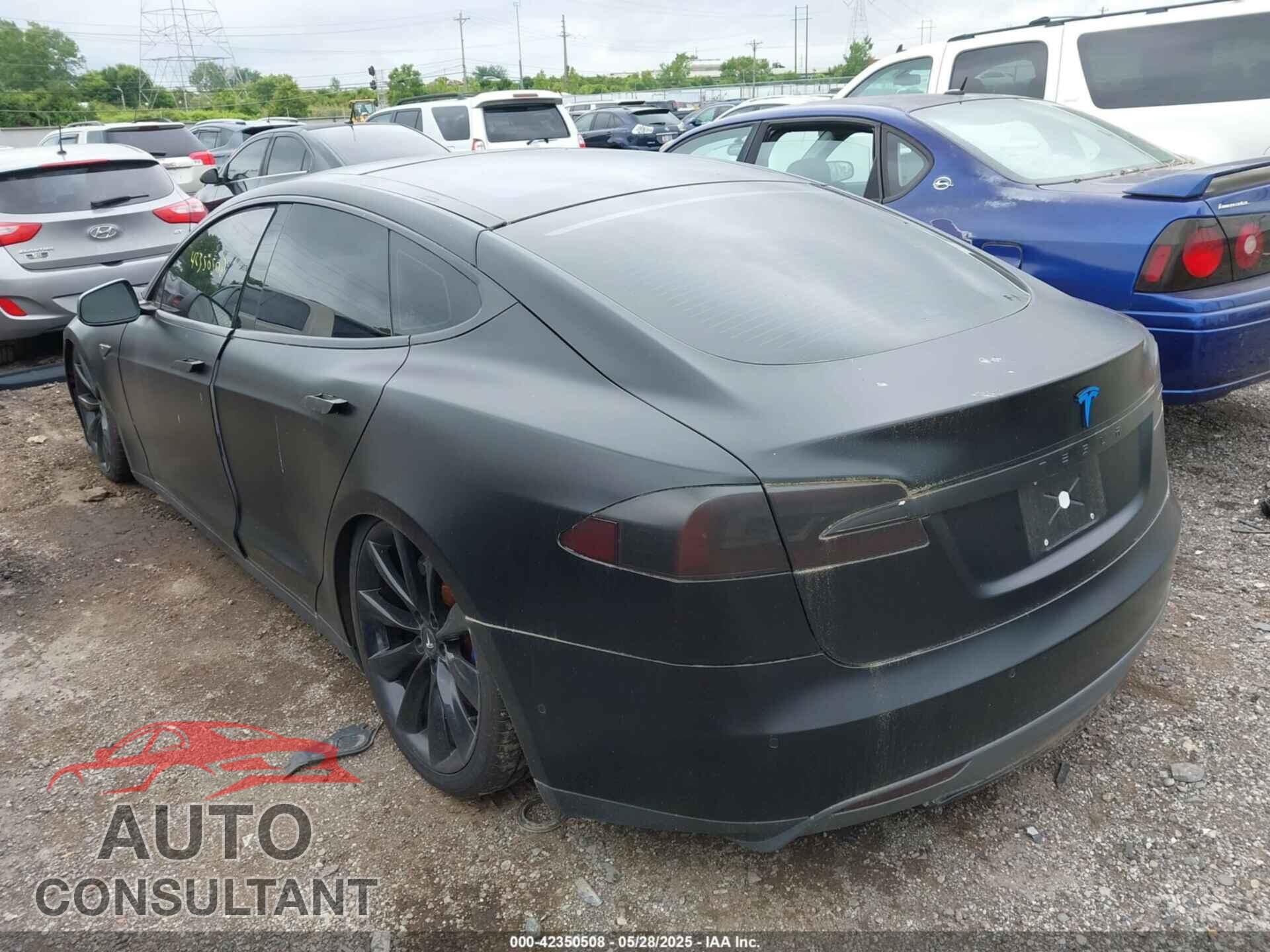 TESLA MODEL S 2015 - 5YJSA1H28FF094446