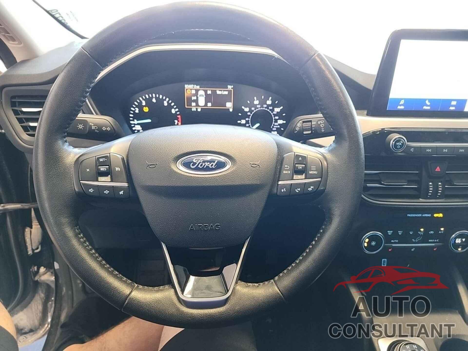 FORD ESCAPE 2020 - 1FMCU9H62LUB14895