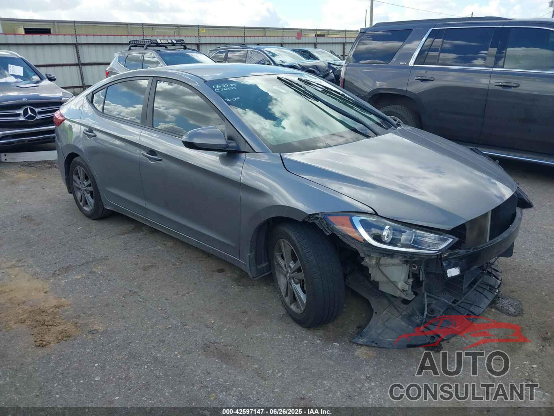 HYUNDAI ELANTRA 2018 - 5NPD84LF3JH249740