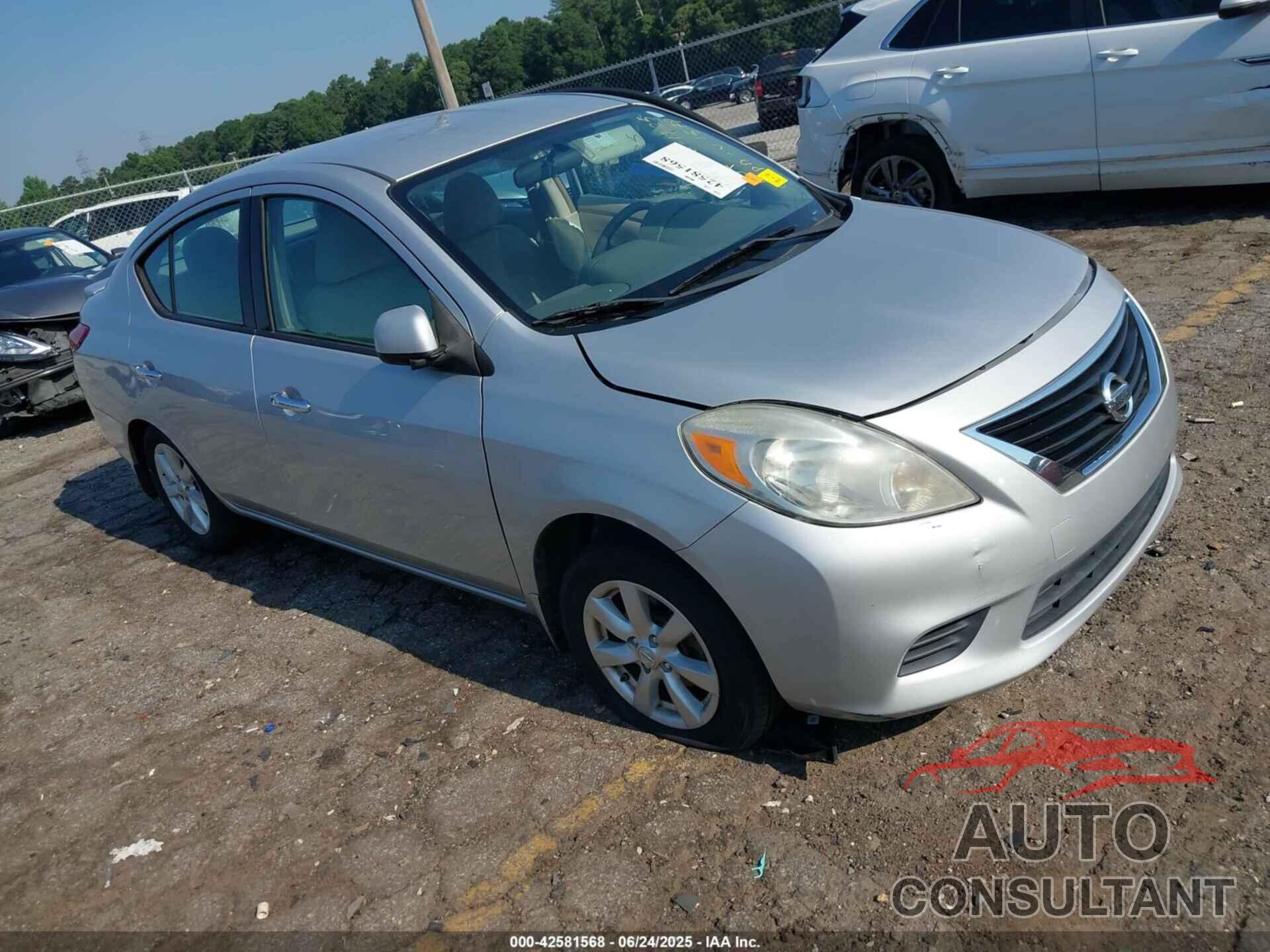 NISSAN VERSA 2014 - 3N1CN7AP8EL801579