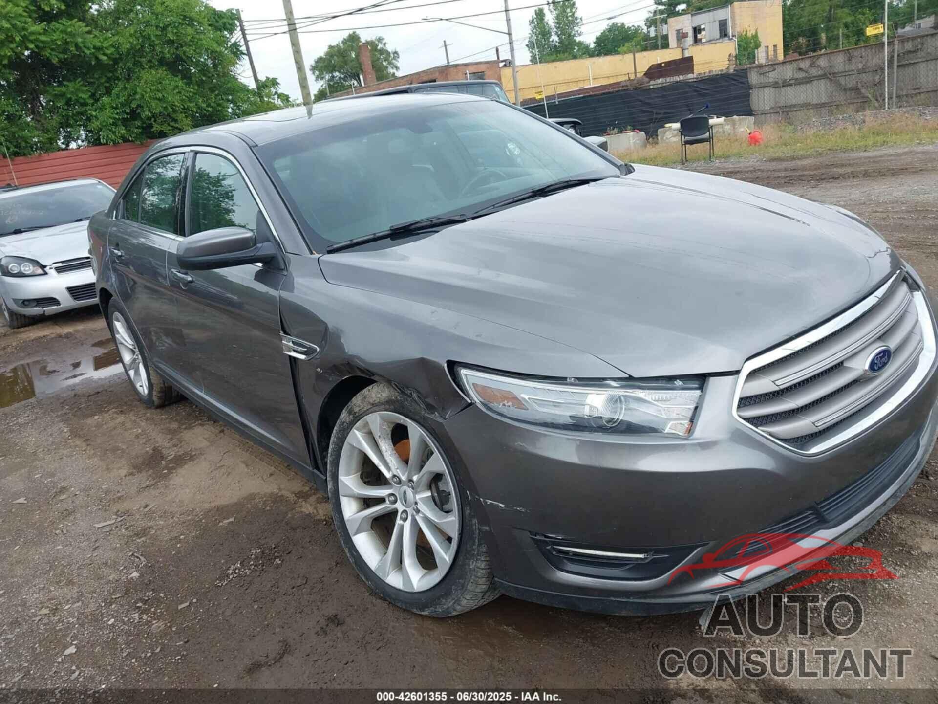 FORD TAURUS 2013 - 1FAHP2E89DG120584