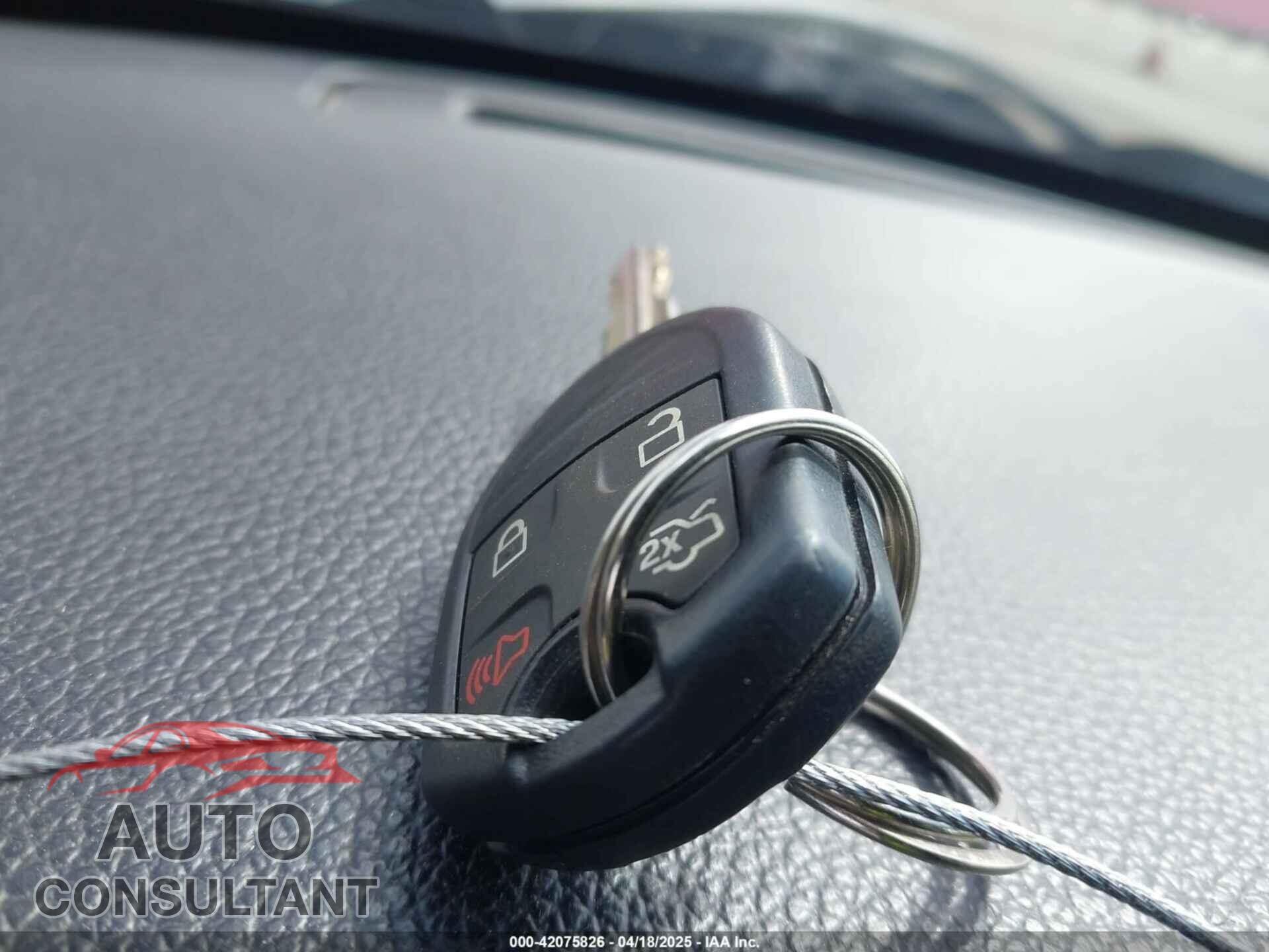 FORD MUSTANG 2014 - 1ZVBP8EM1E5328100