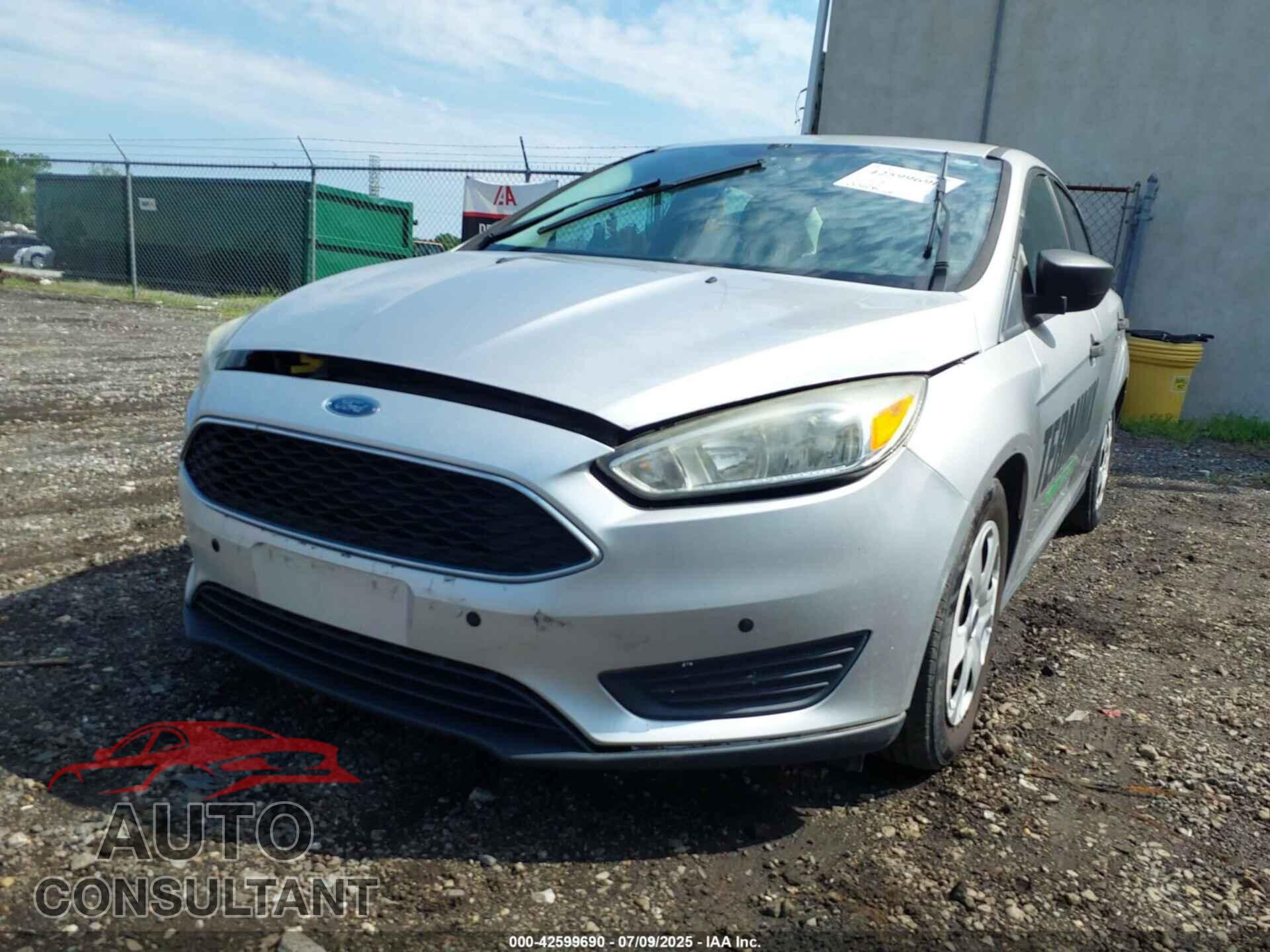 FORD FOCUS 2017 - 1FADP3E23HL279226
