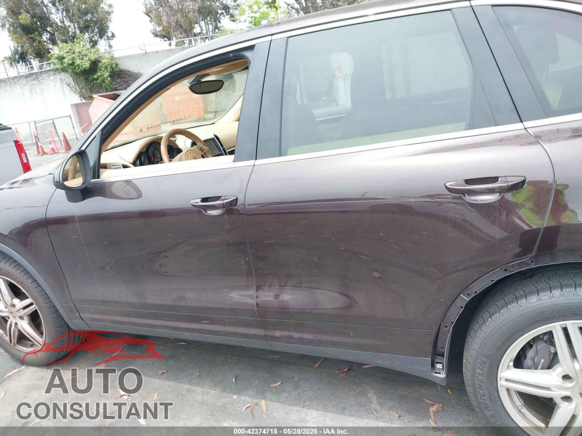PORSCHE CAYENNE 2014 - WP1AA2A23ELA96398