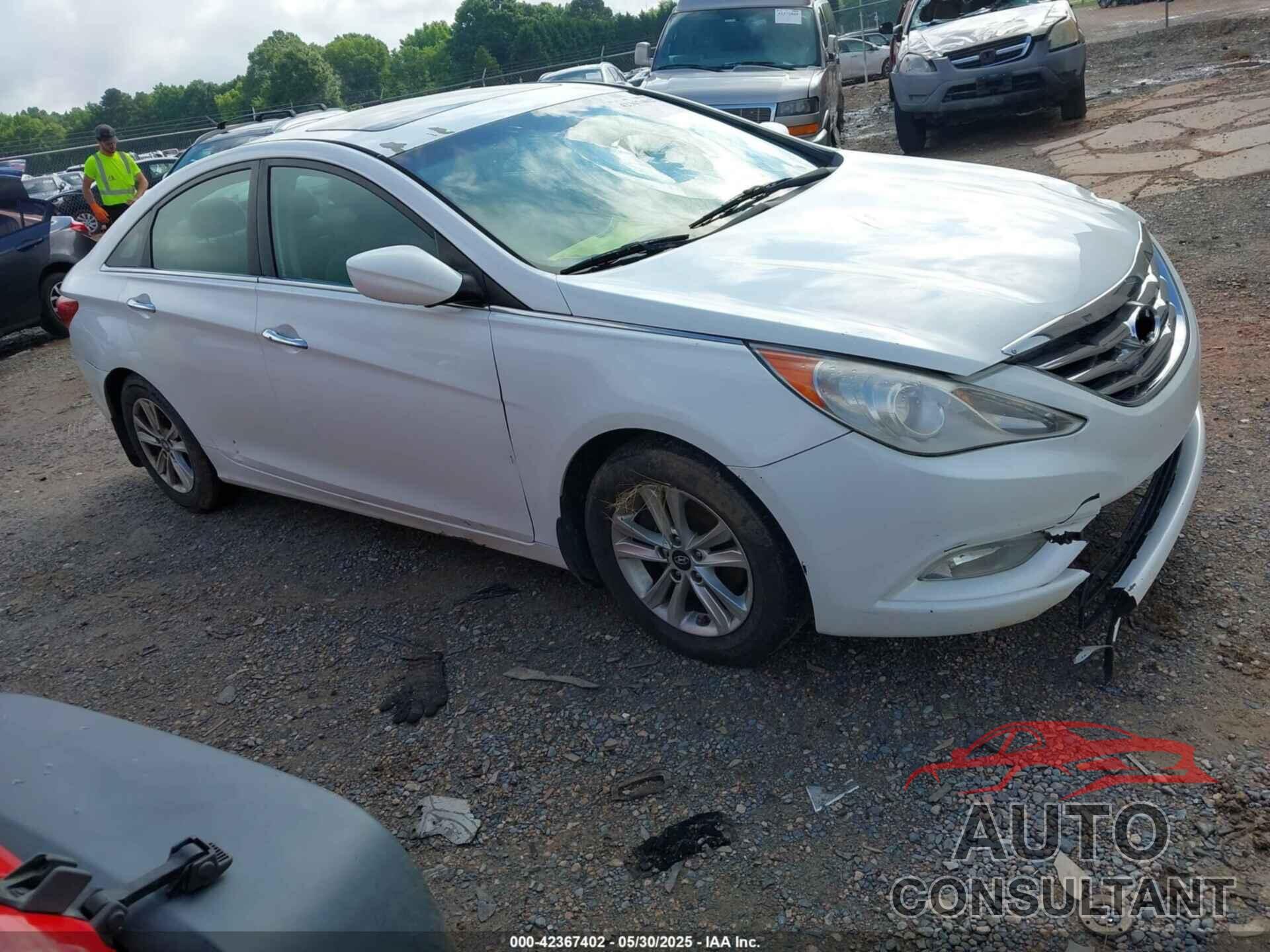 HYUNDAI SONATA 2013 - 5NPEC4AC8DH684589