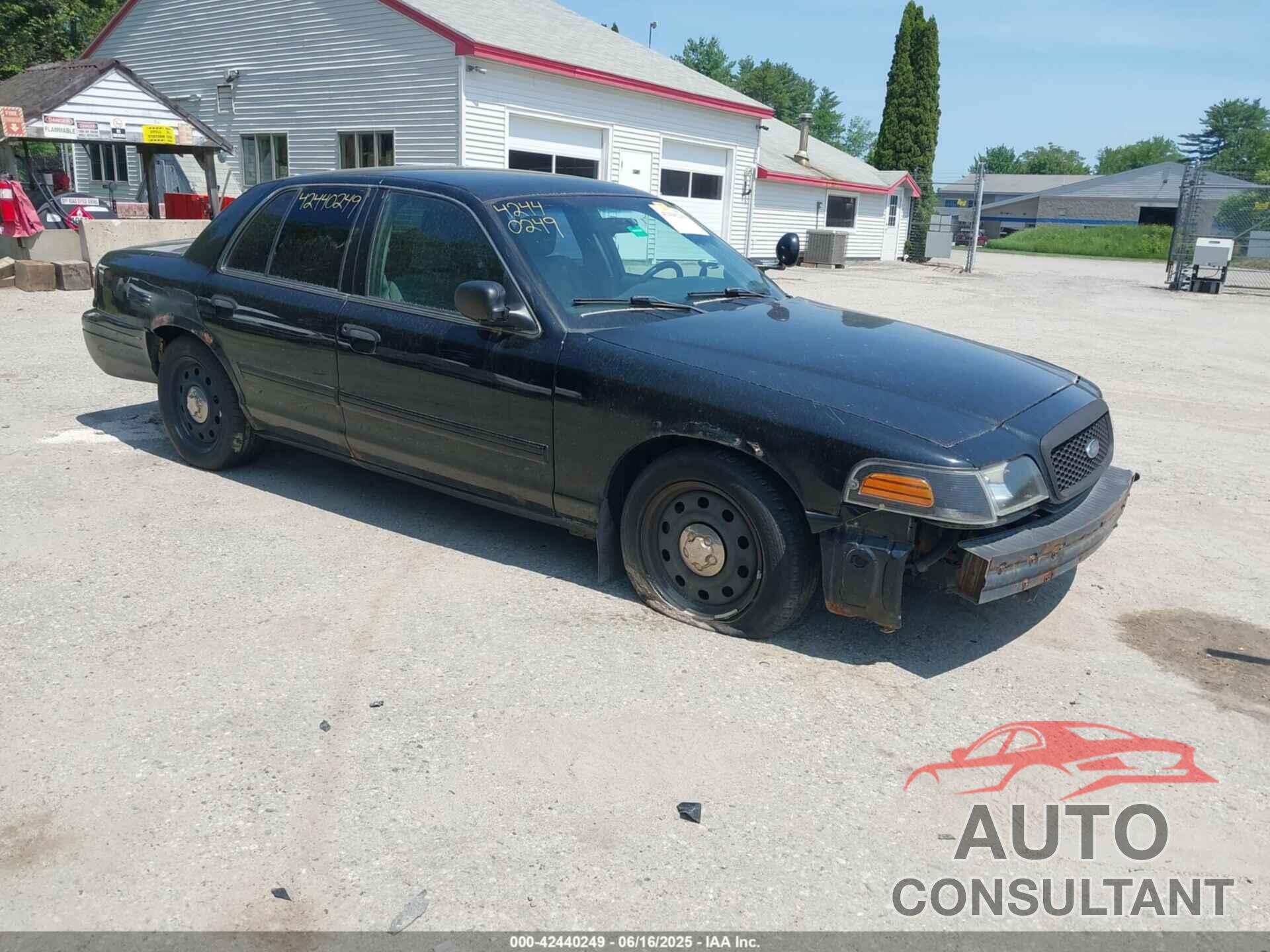 FORD CROWN VICTORIA 2009 - 2FAHP71V59X135111