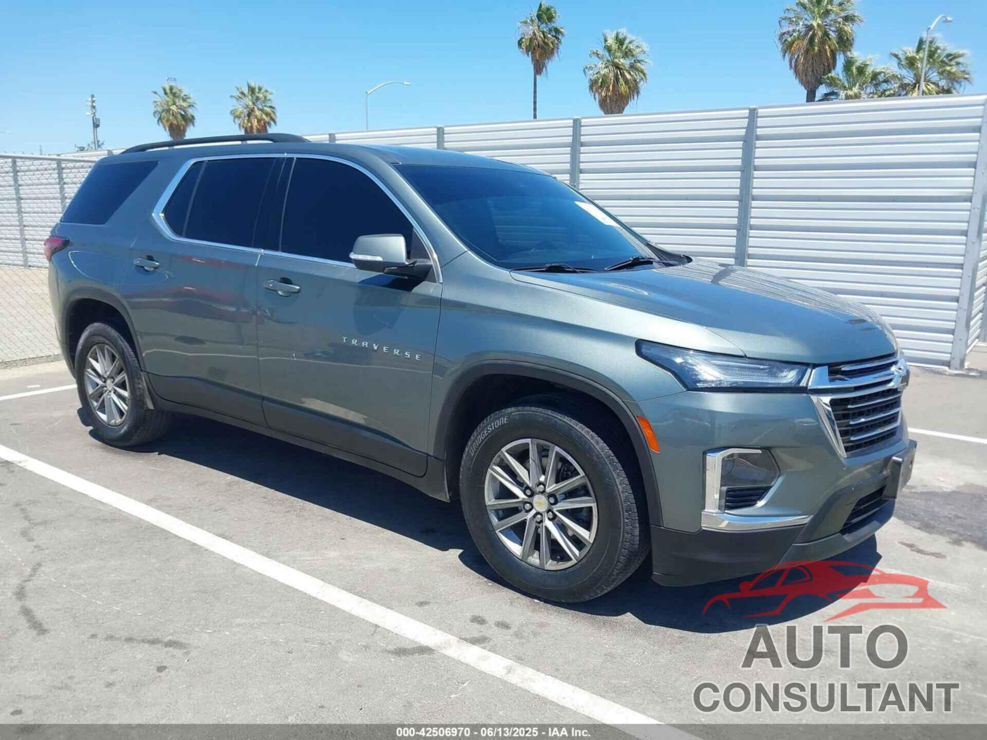 CHEVROLET TRAVERSE 2022 - 1GNERGKW3NJ171548