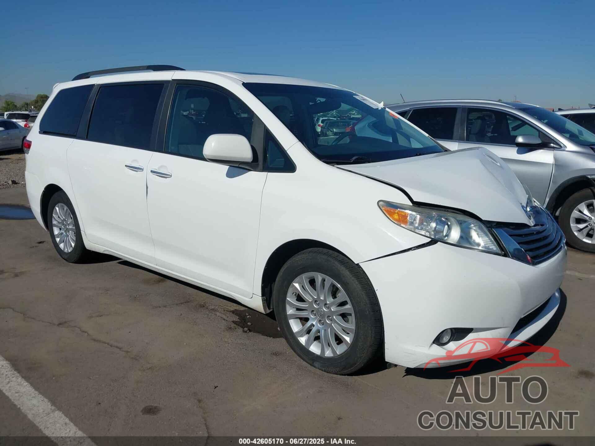 TOYOTA SIENNA 2012 - 5TDYK3DC5CS218522