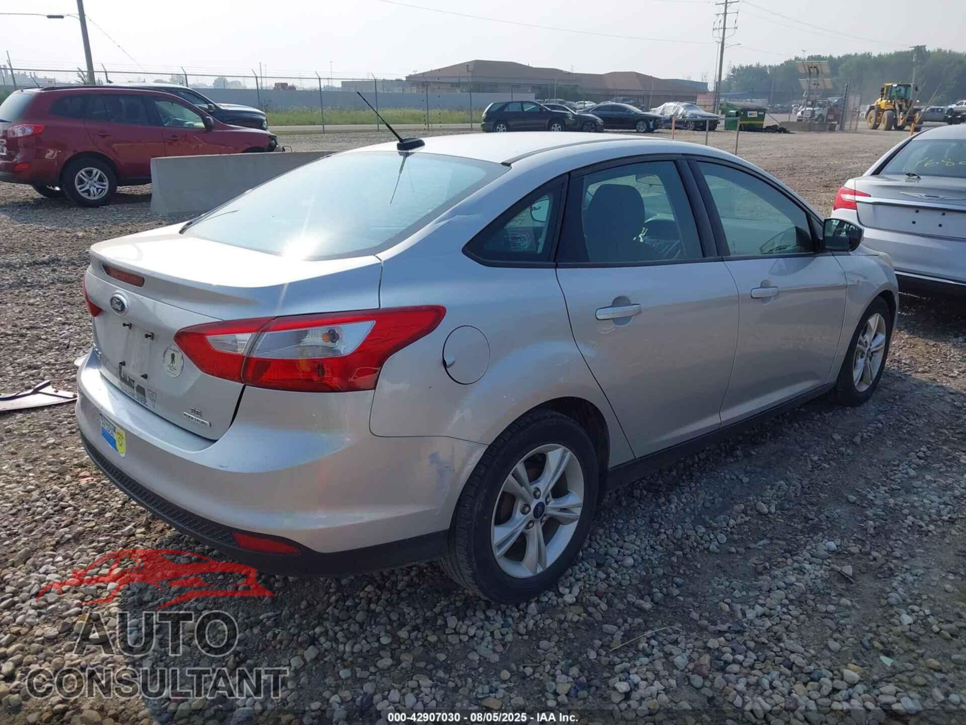 FORD FOCUS 2014 - 1FADP3F25EL432053