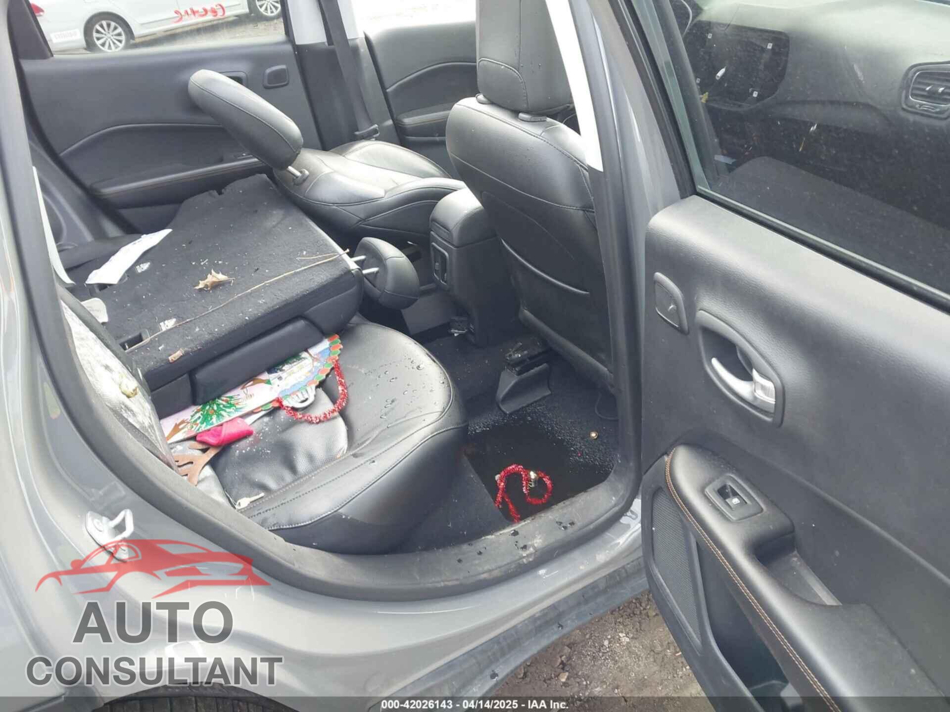 JEEP COMPASS 2021 - 3C4NJDCB2MT583834