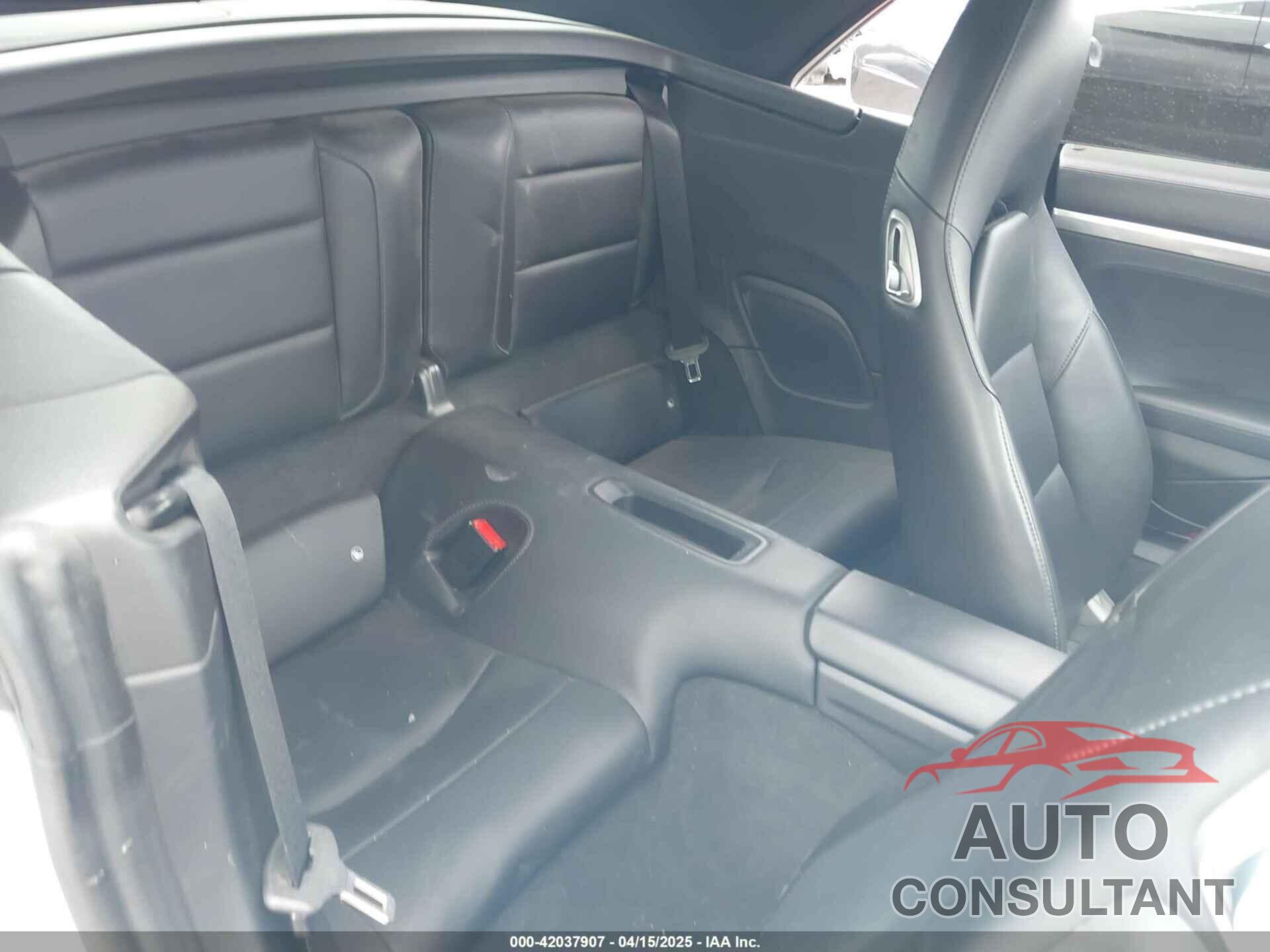 PORSCHE 911 2015 - WP0CB2A93FS143179