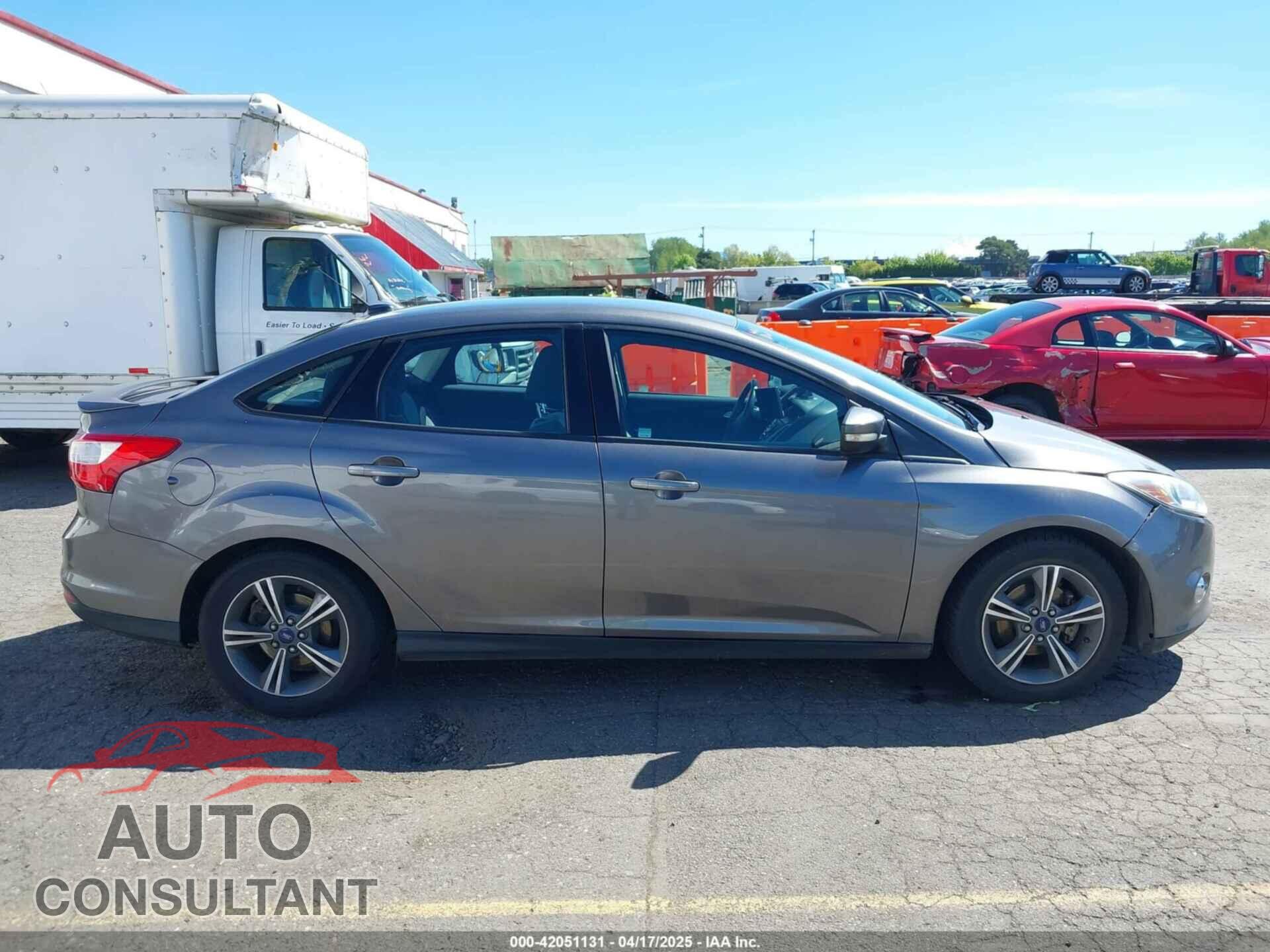 FORD FOCUS 2014 - 1FADP3F21EL276965