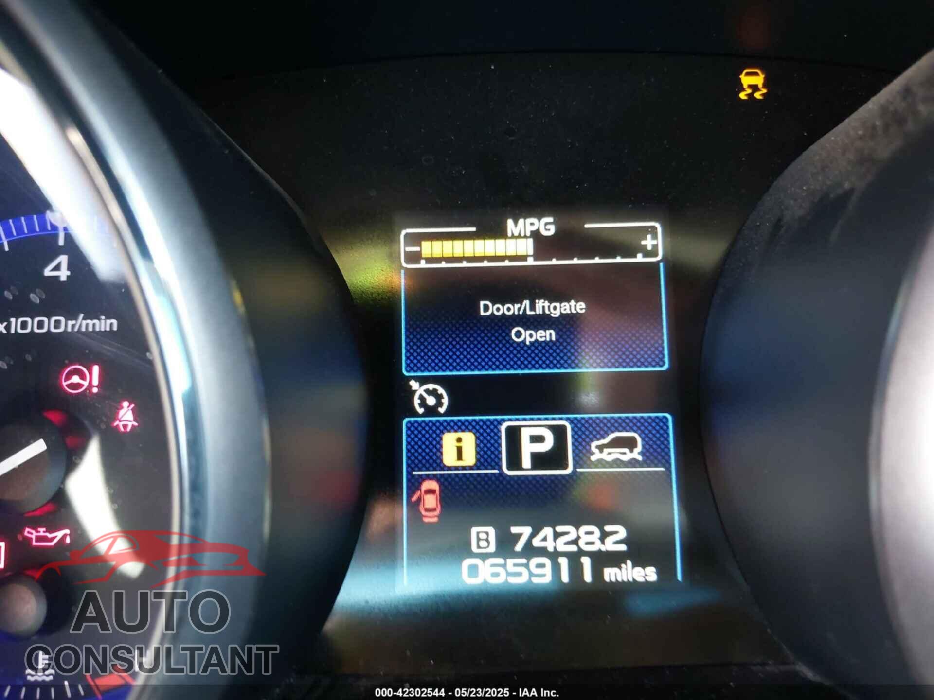 SUBARU OUTBACK 2018 - 4S4BSACC9J3379252