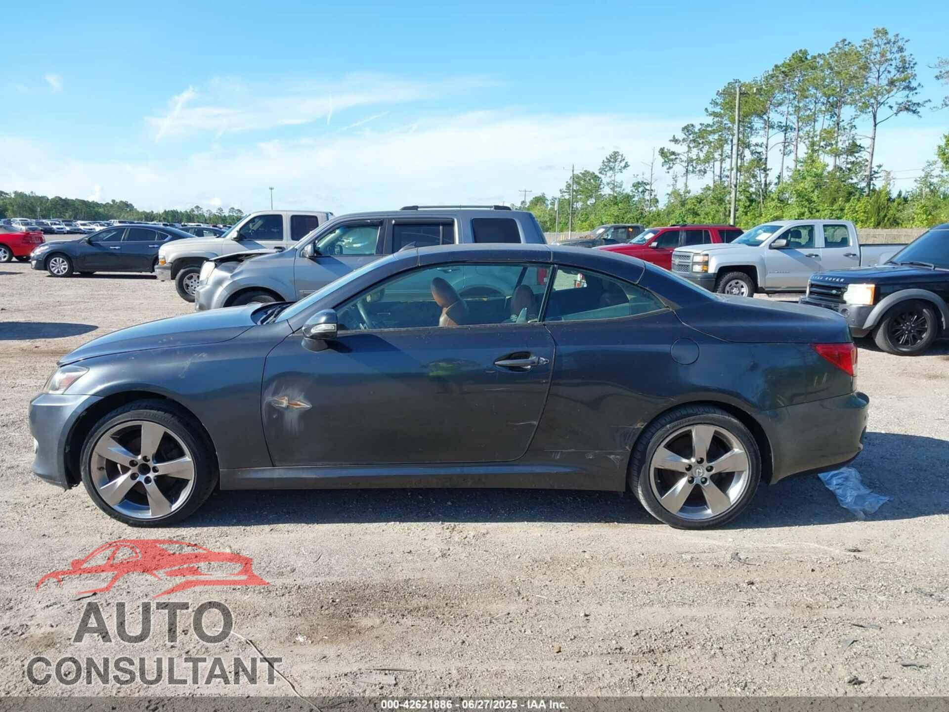 LEXUS IS 250C 2011 - JTHFF2C29B2520771