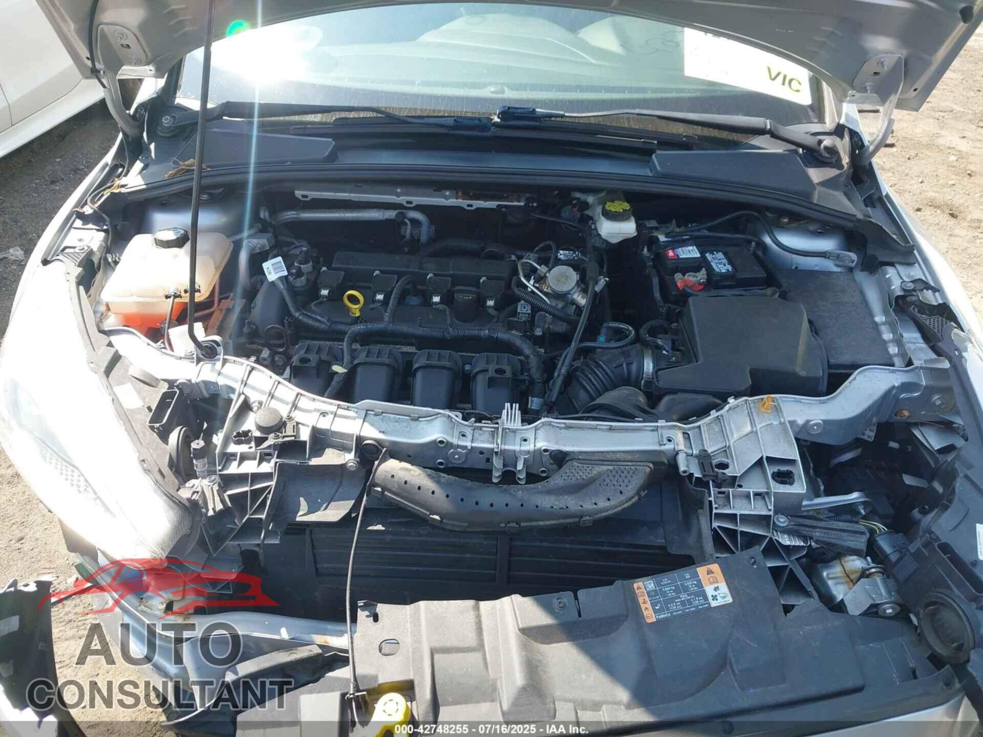 FORD FOCUS 2017 - 1FADP3F22HL316748