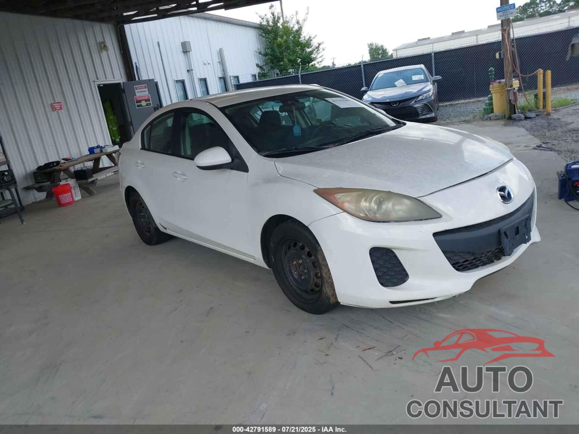 MAZDA MAZDA3 2012 - JM1BL1UG9C1589335