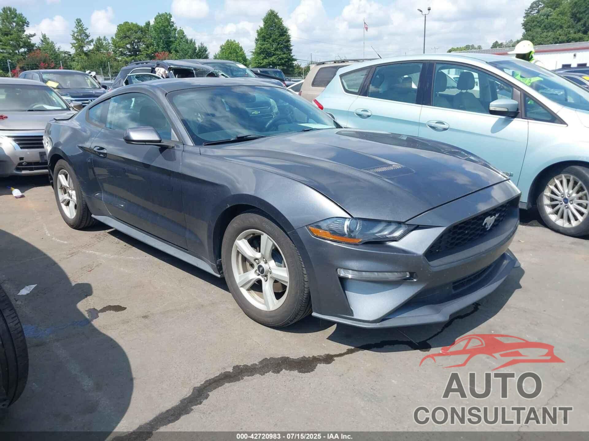 FORD MUSTANG 2018 - 1FA6P8TH8J5176892