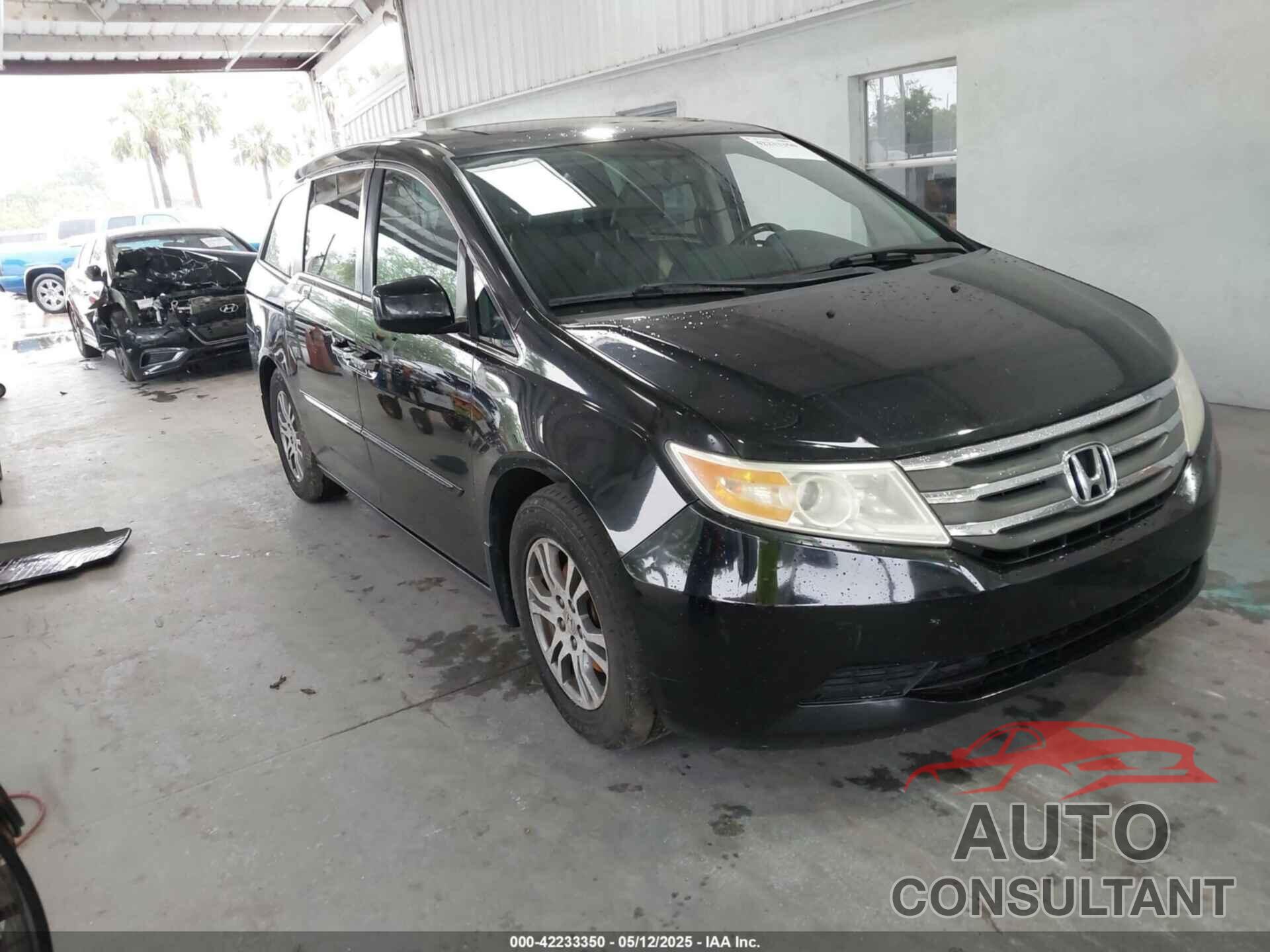 HONDA ODYSSEY 2013 - 5FNRL5H68DB003918