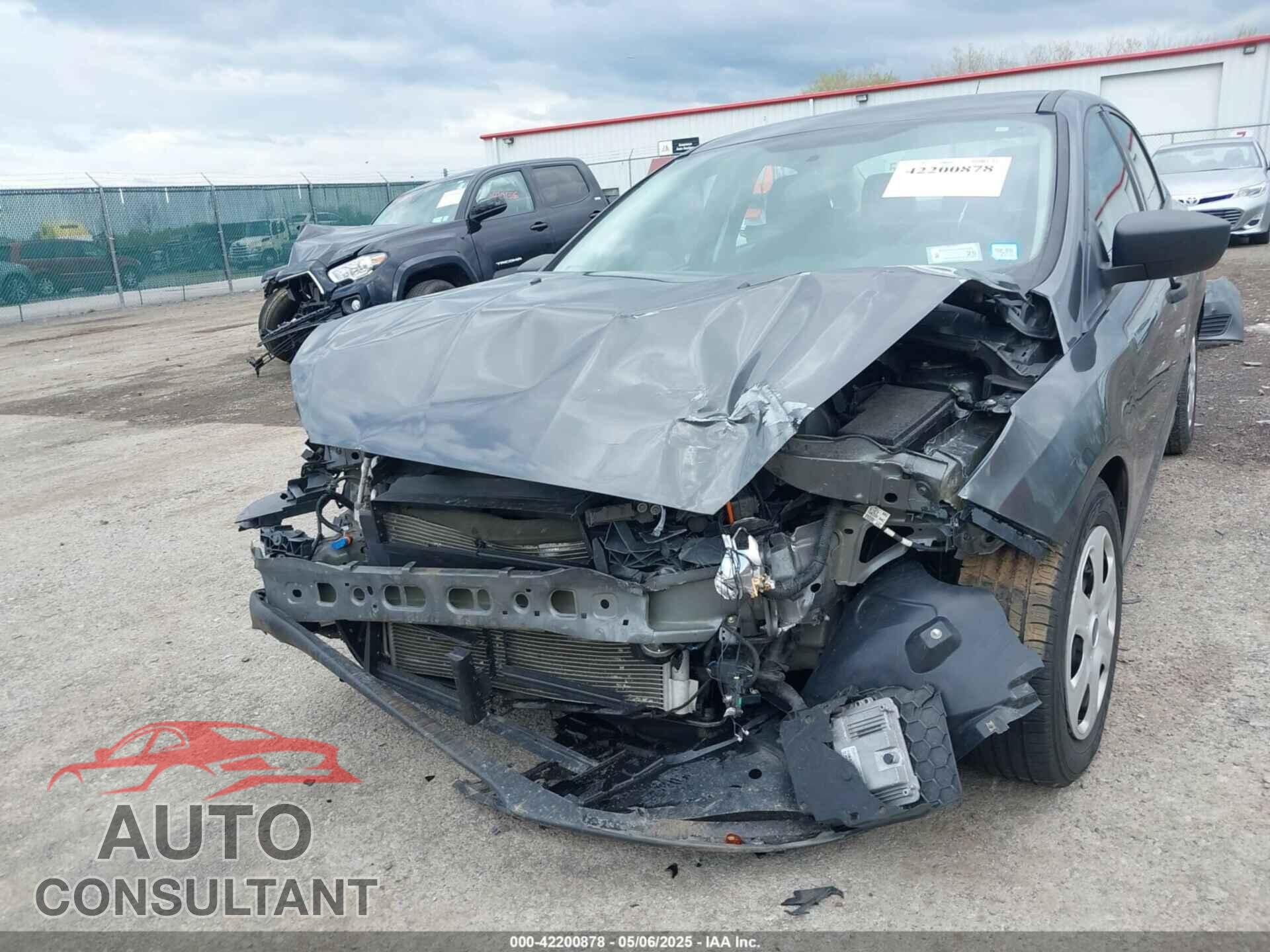 FORD FOCUS 2016 - 1FADP3E26GL374152