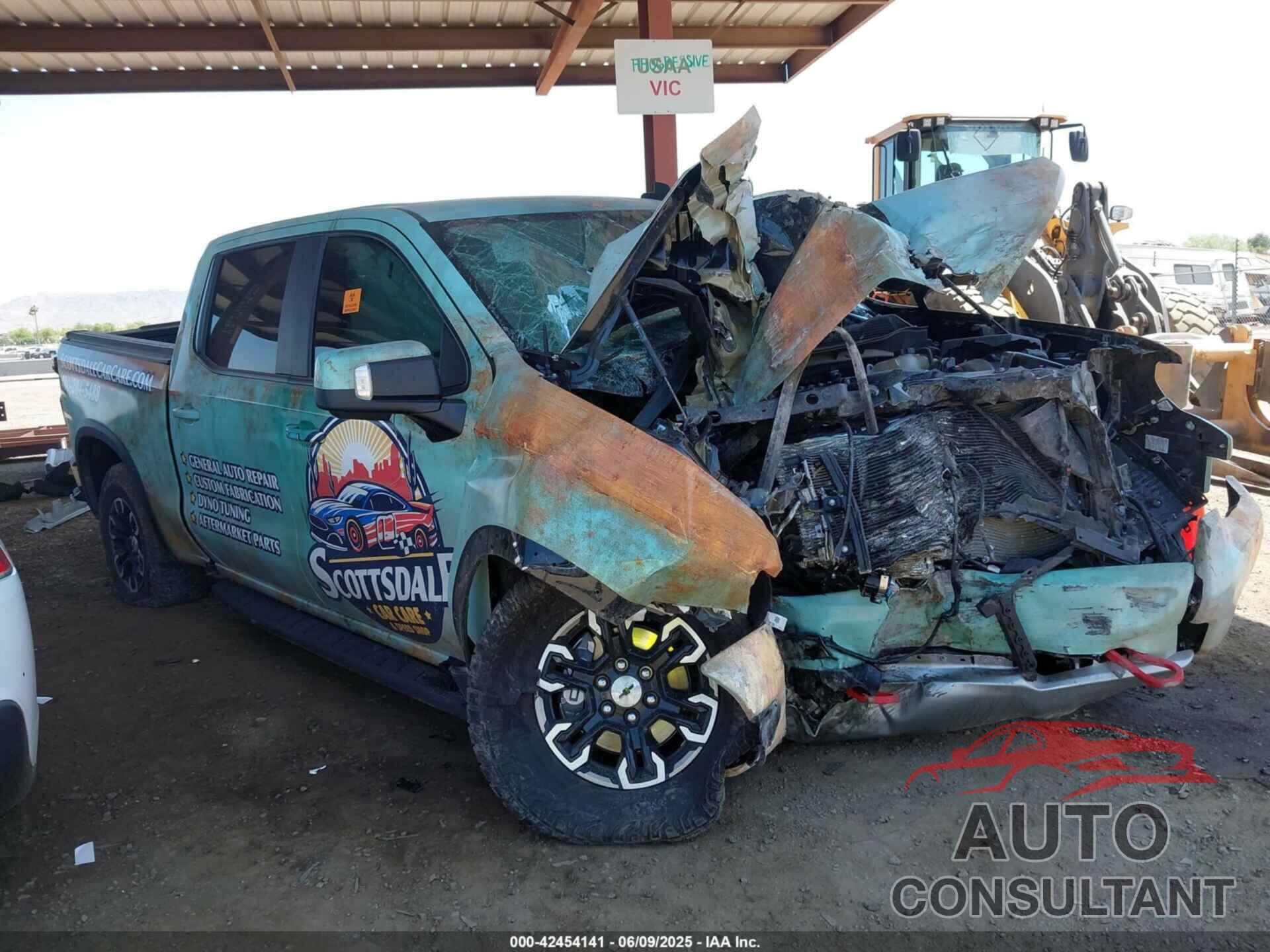 CHEVROLET SILVERADO 1500 2023 - 3GCUDHEL1PG177864