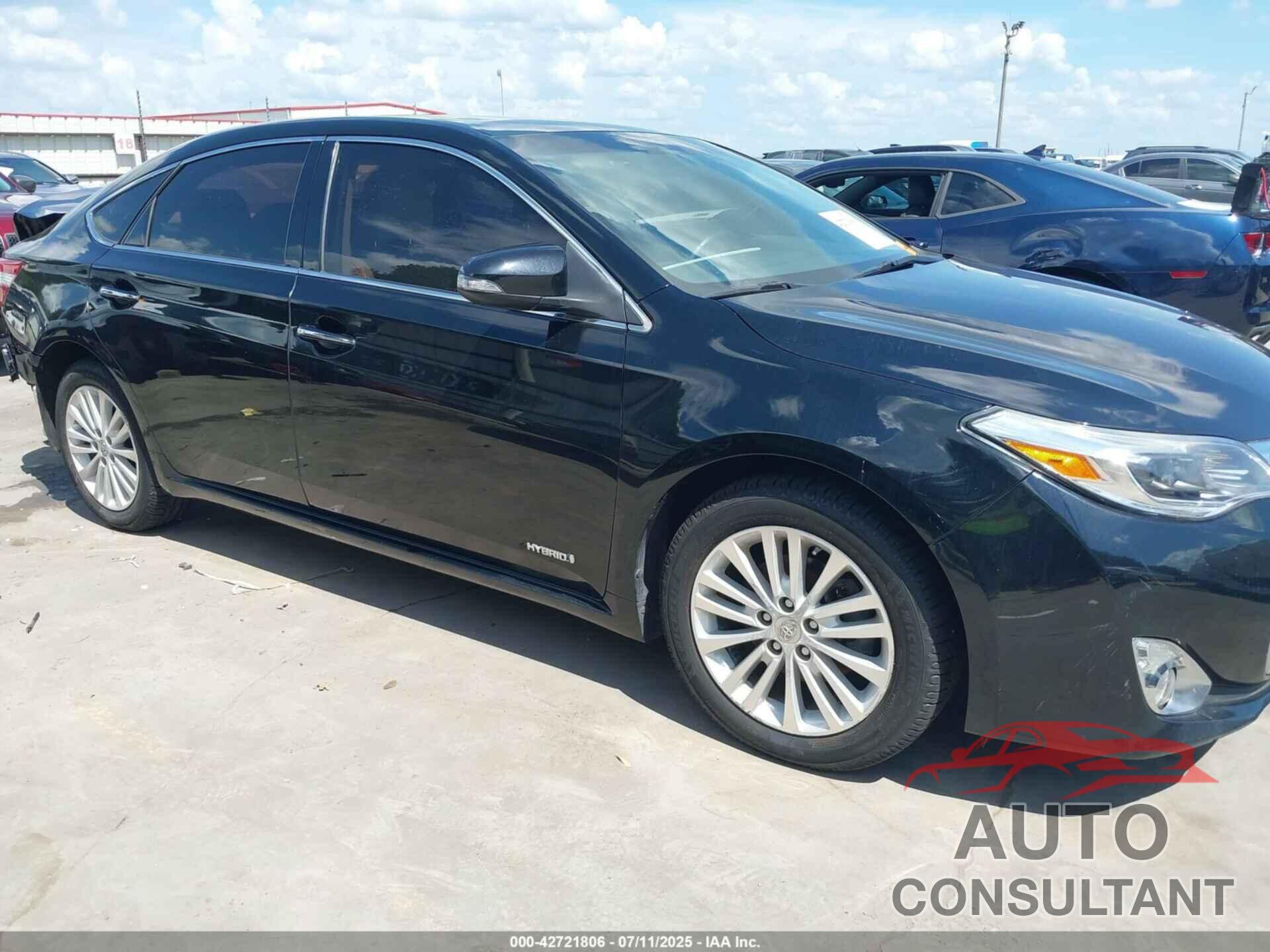 TOYOTA AVALON HYBRID 2013 - 4T1BD1EB8DU004871