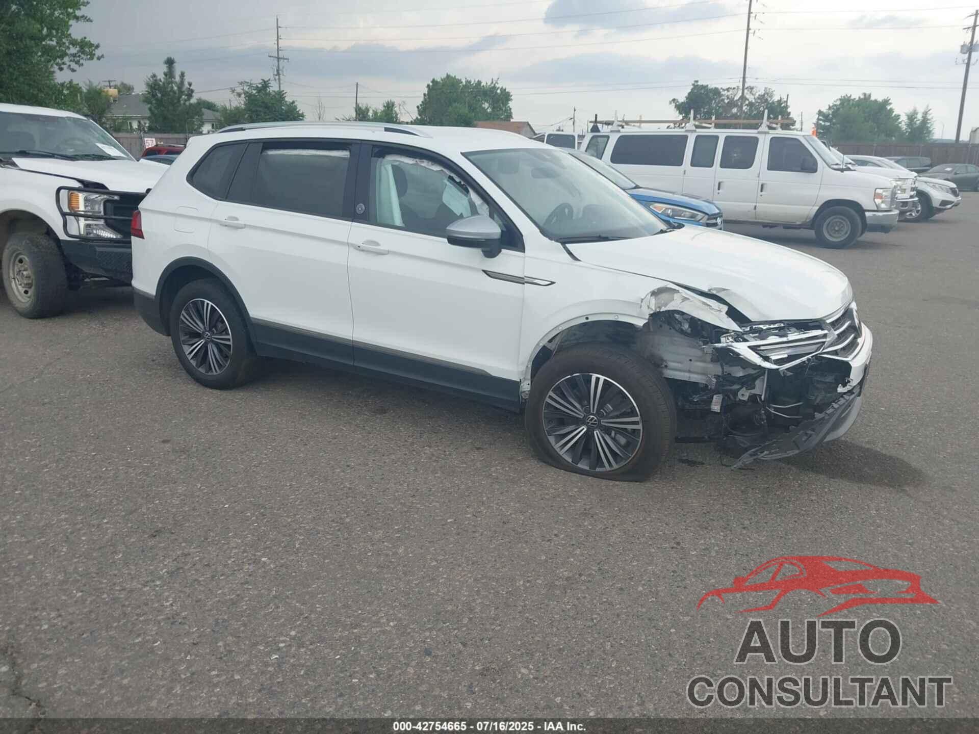 VOLKSWAGEN TIGUAN 2024 - 3VV5B7AX4RM233315