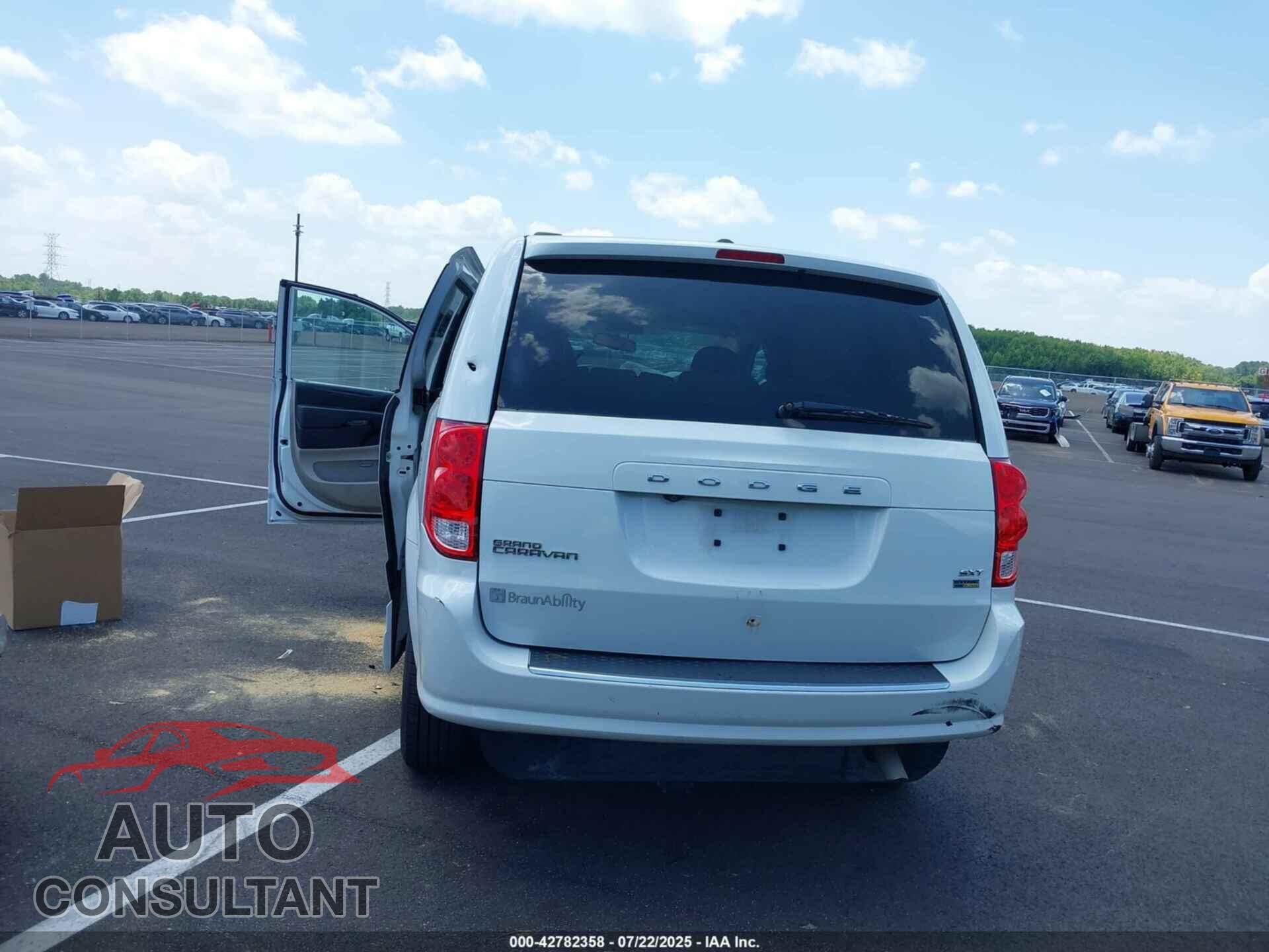 DODGE GRAND CARAVAN 2016 - 2C4RDGCG3GR368735